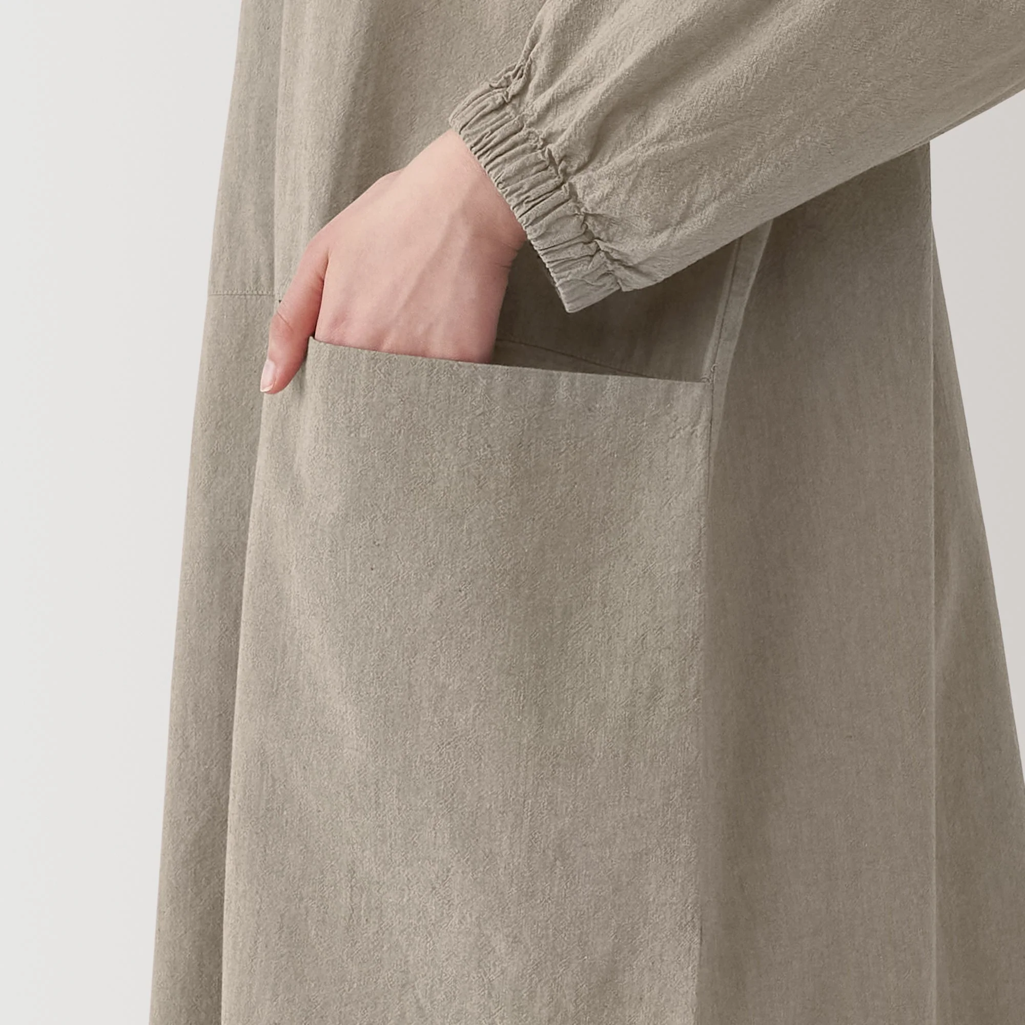 Easy Fit Long Sleeve Apron - Dark Beige - Image 4