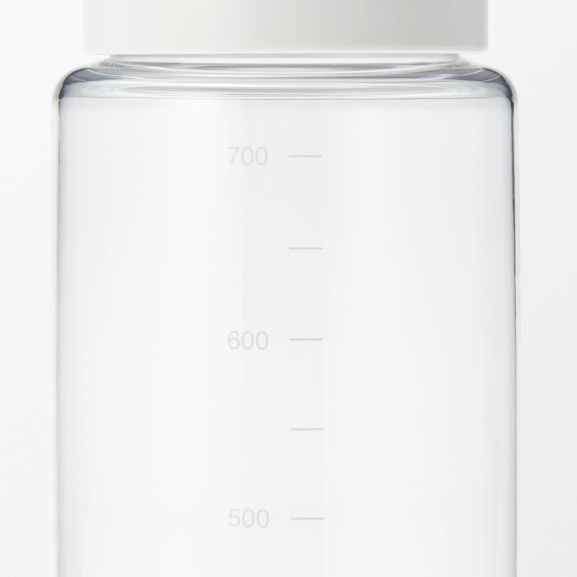 Easy-to-Carry Water Bottle With Scale - White (23.7 fl oz) - Image 3