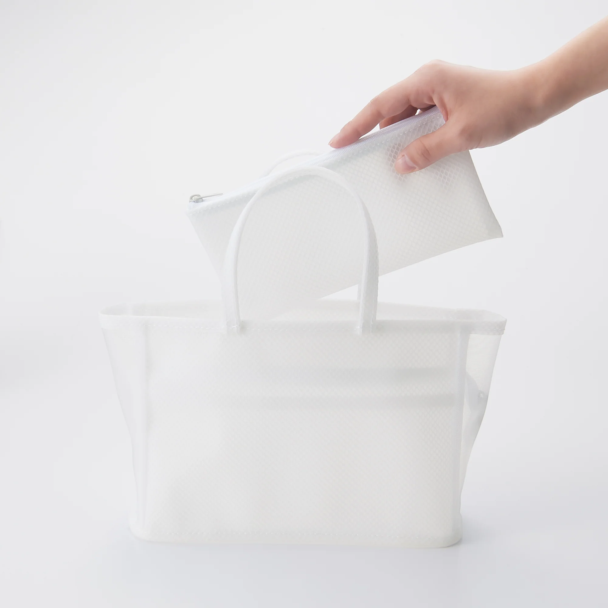 EVA Spa Pouch - Image 5