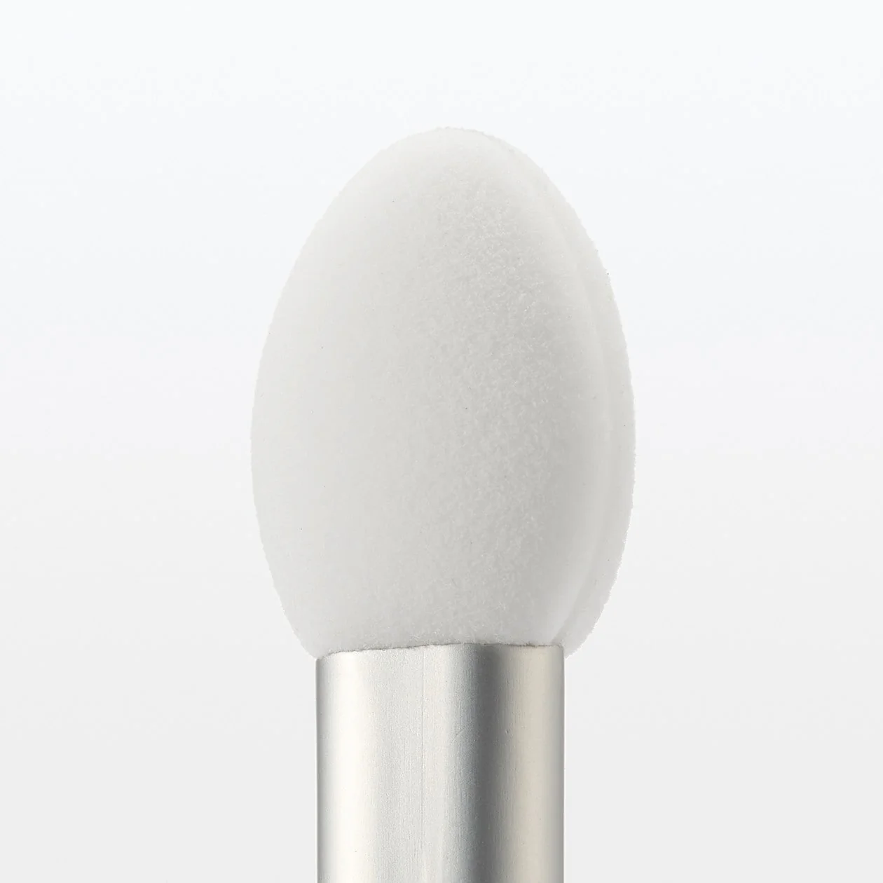 Eye Shadow Sponge with Brush - Image 5