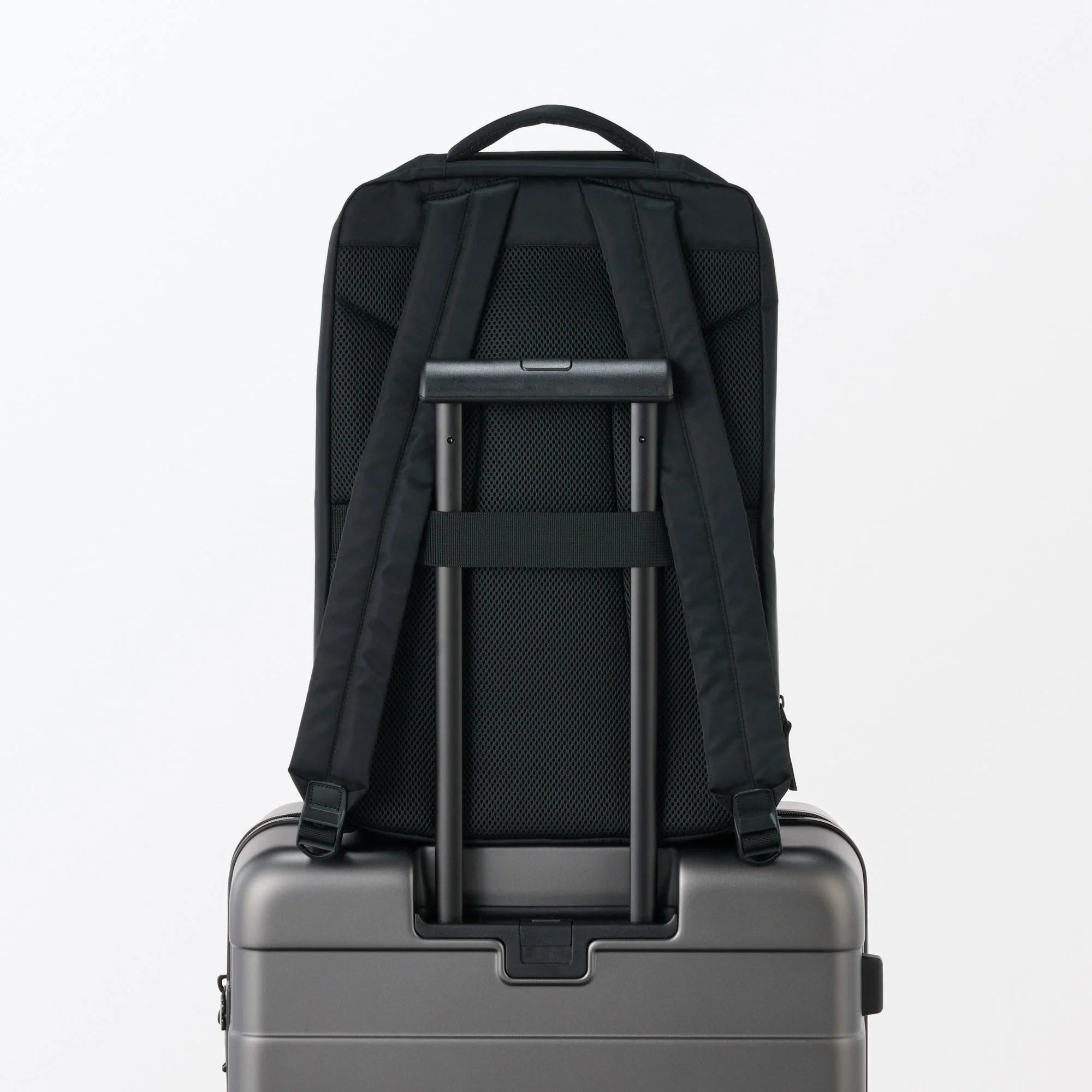 Fatigue Reduction Thin Business Backpack - Image 15