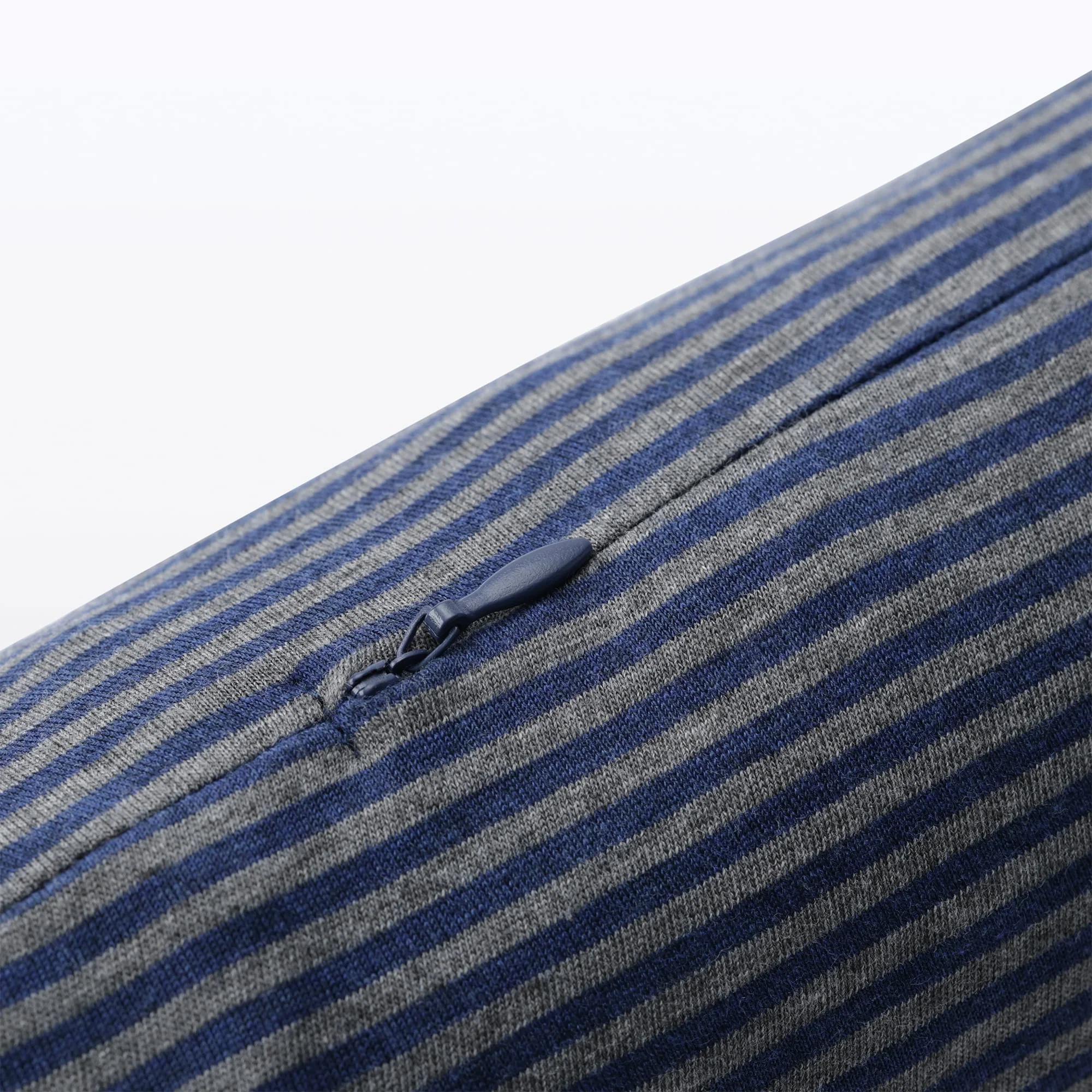 Fitting Neck Cushion - Image 18