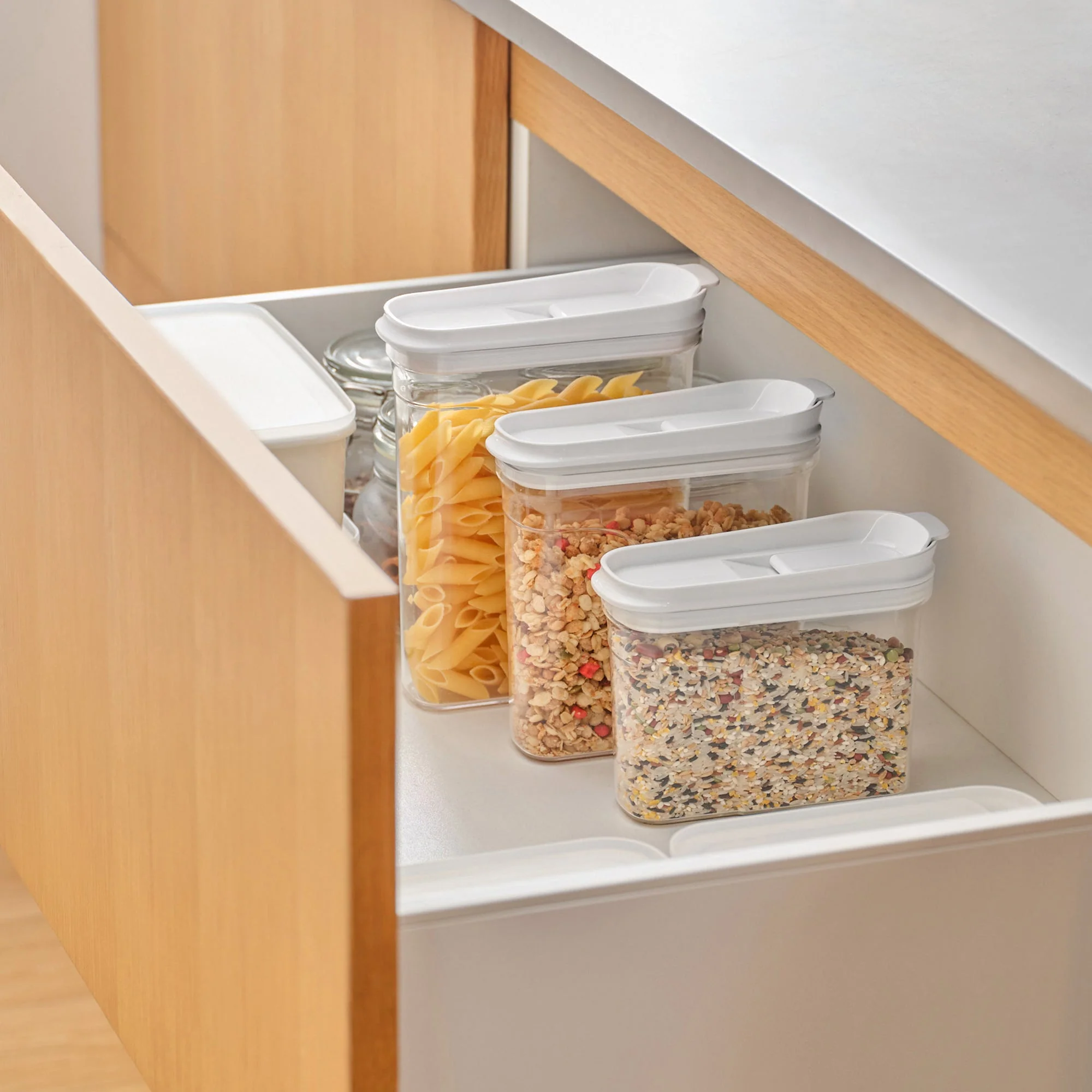Flip-Top Food Storage Container - 33.1 fl oz - Image 6