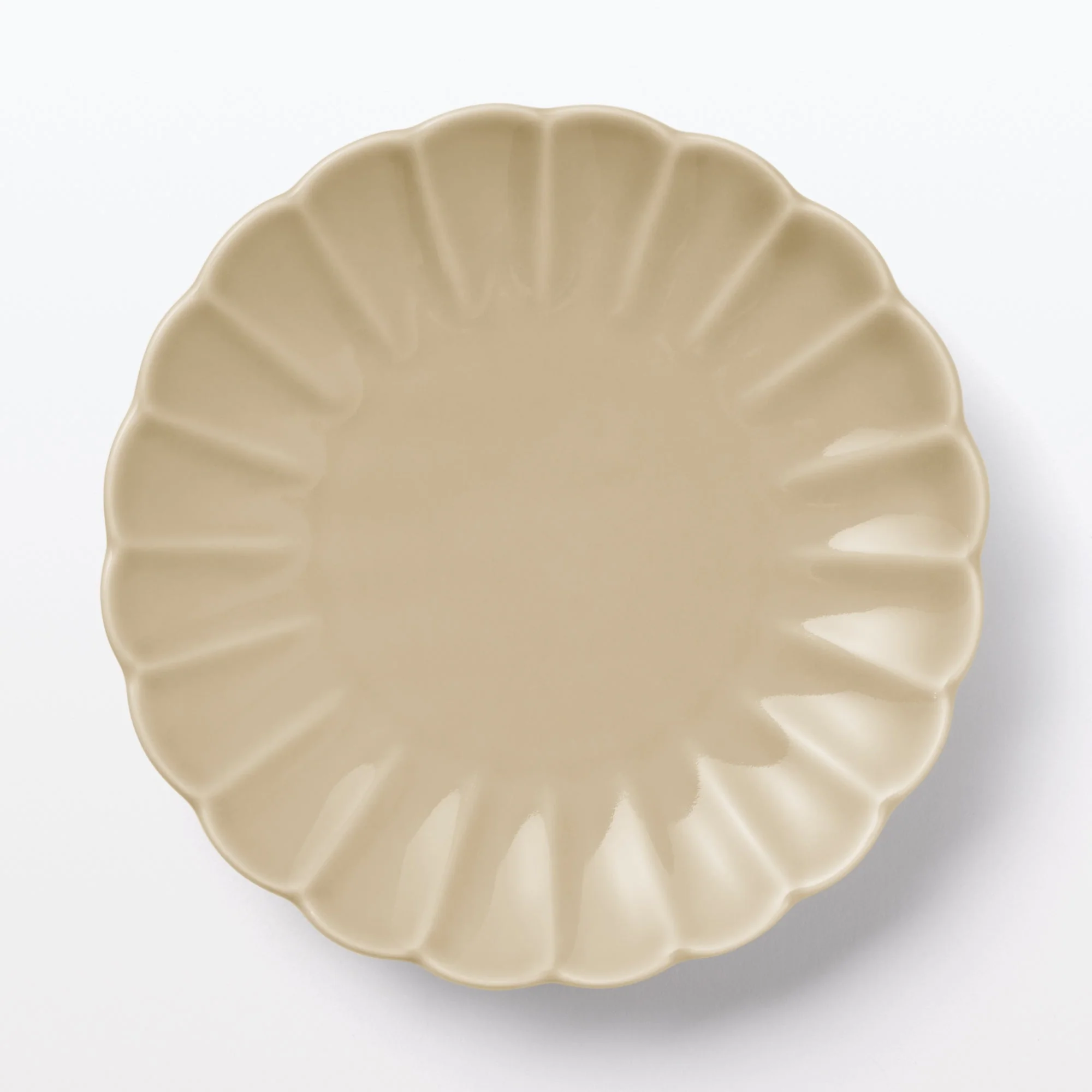 Hasami Ware Lucky Small Plate - Chrysanthemum - Steamed Chestnut - Image 3