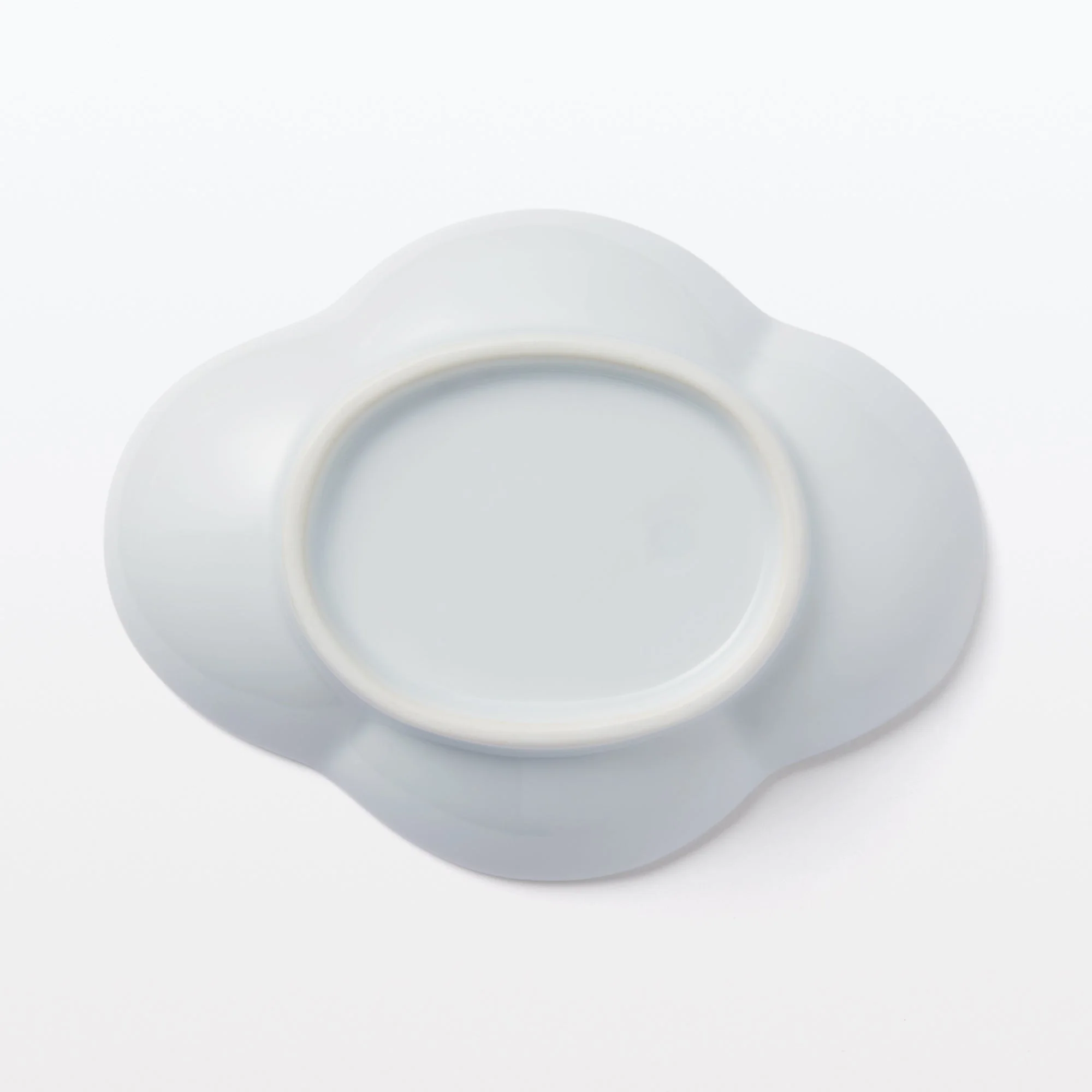 Hasami Ware Lucky Small Plate - Flowering Quince - White - Image 4