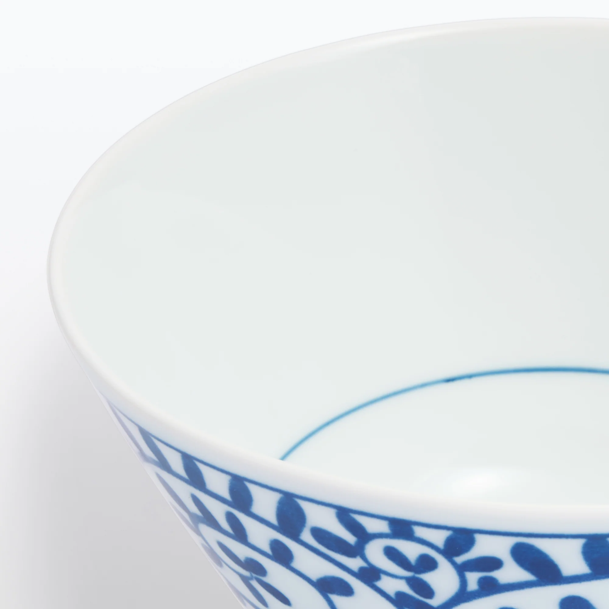 Hasami Ware Rice Bowl - Arabesque Pattern - Image 8
