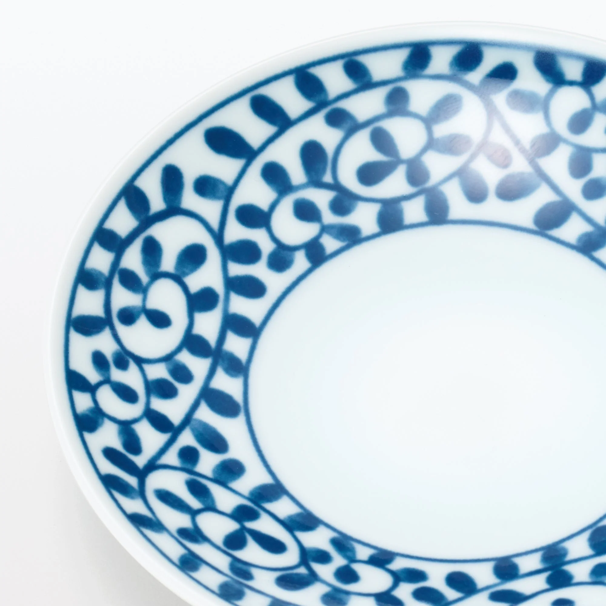 Hasami Ware Small Plate - Arabesque Pattern - Image 6