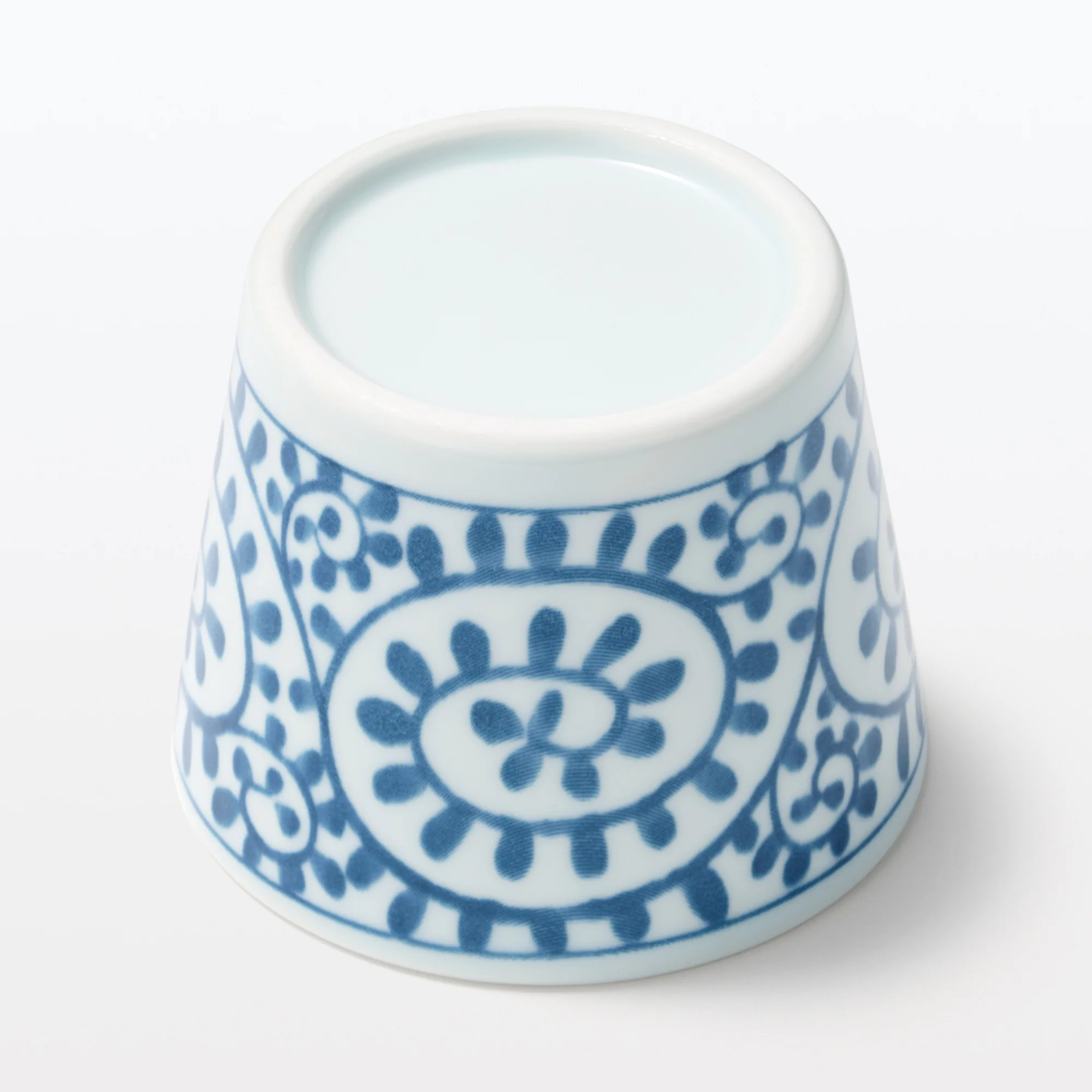 Hasami Ware Soup Cup - Arabesque Pattern - Image 5