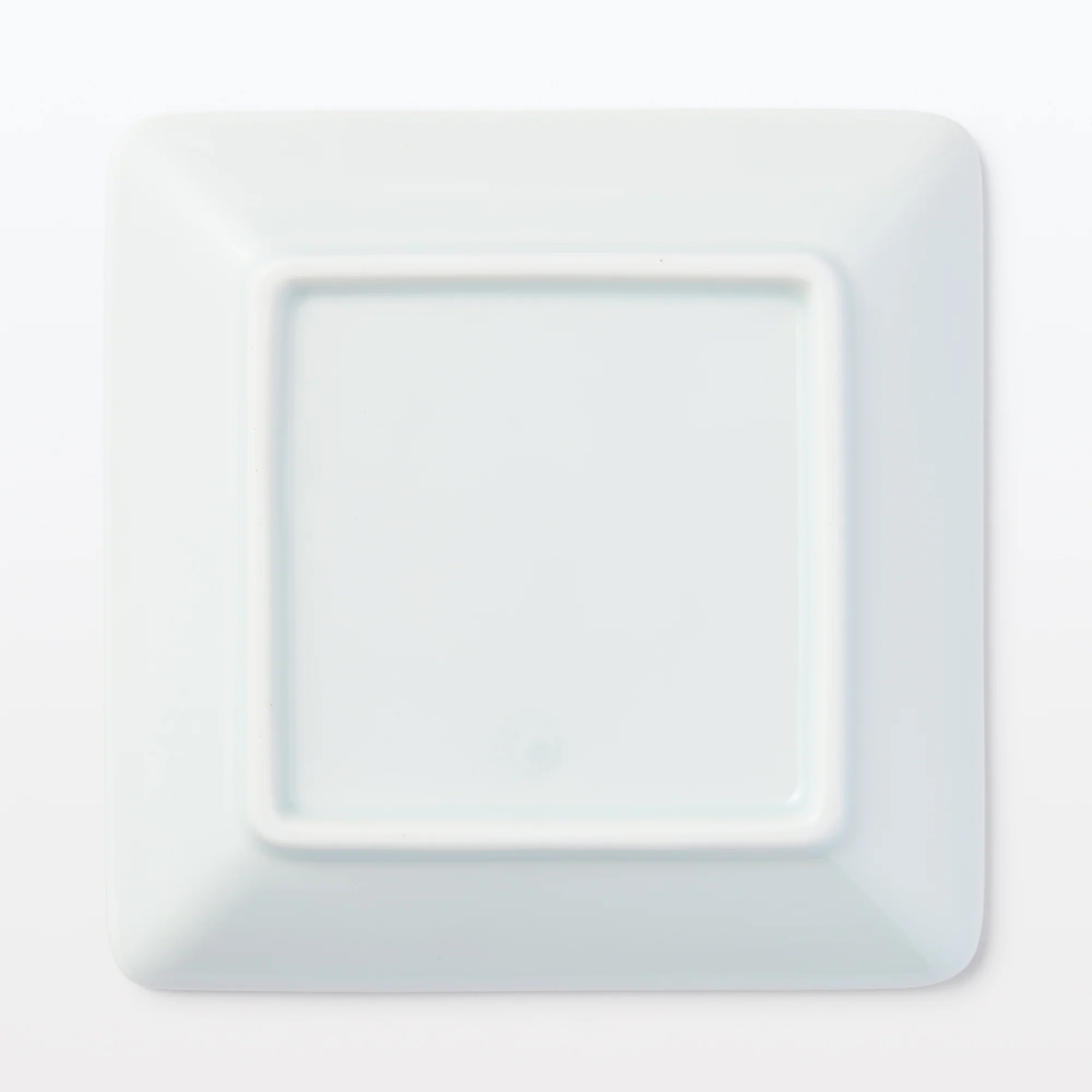 Hasami Ware Square Plate - Stripes Pattern - Image 5