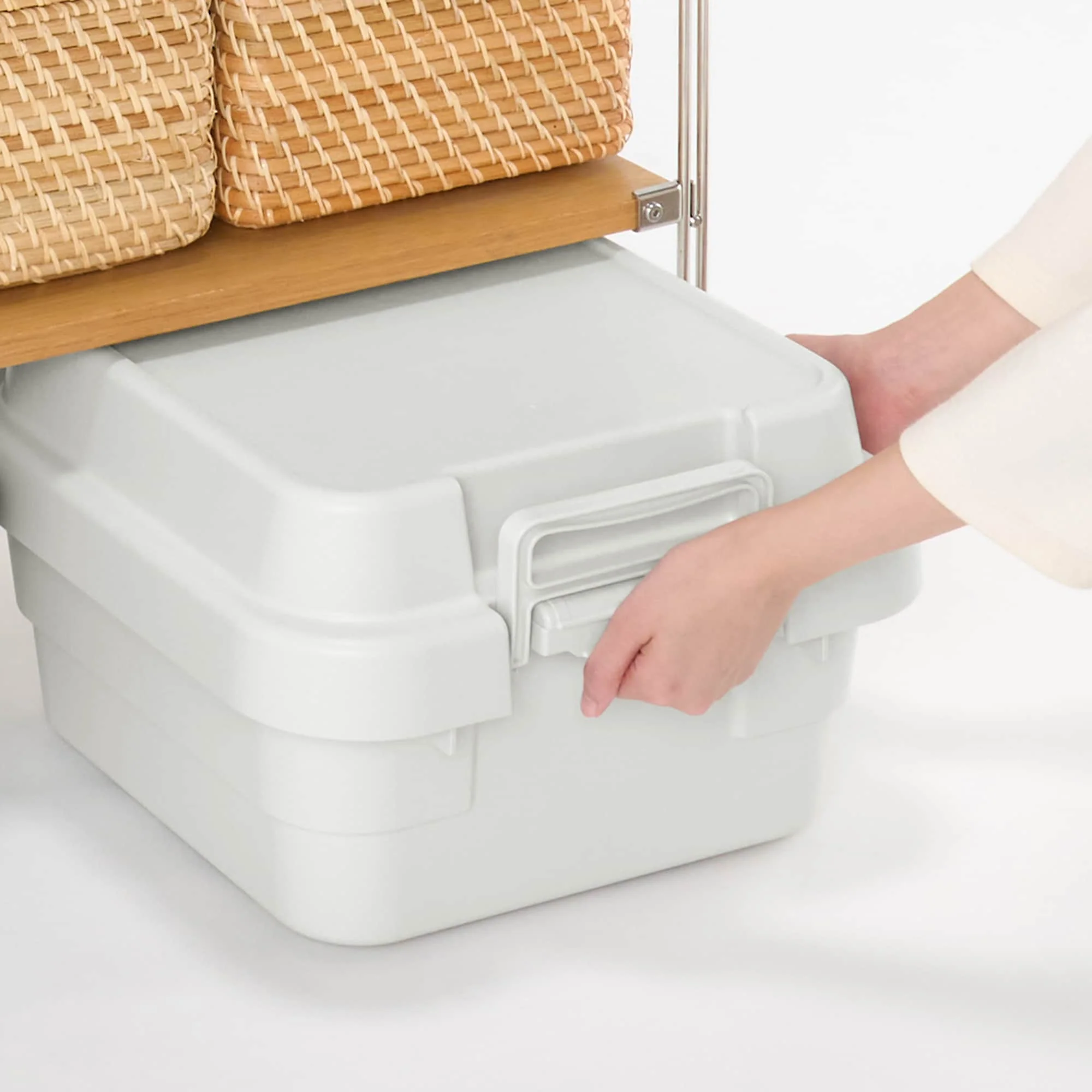 Heavy Duty Polypropylene Shallow Storage Box - Small (19 Qt) - Image 2