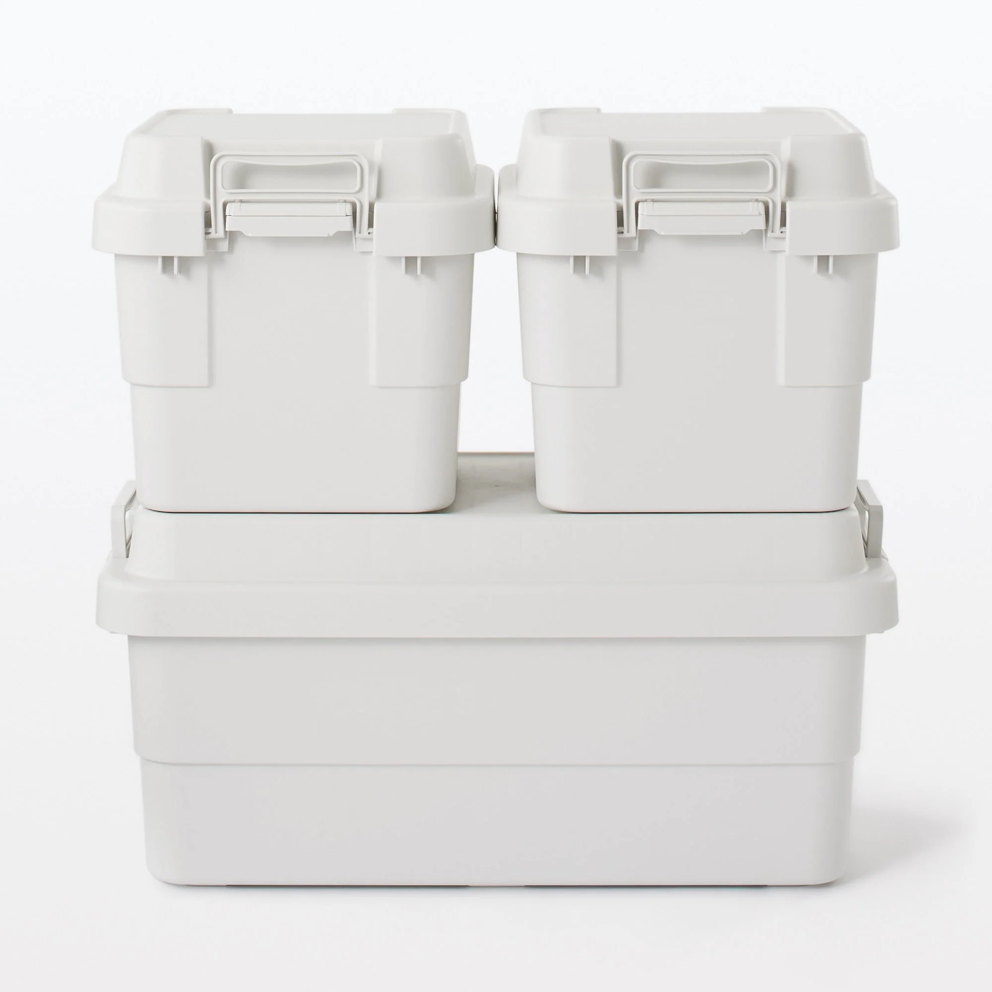 Heavy Duty Polypropylene Storage Box - Small 7.9 gal - Image 9