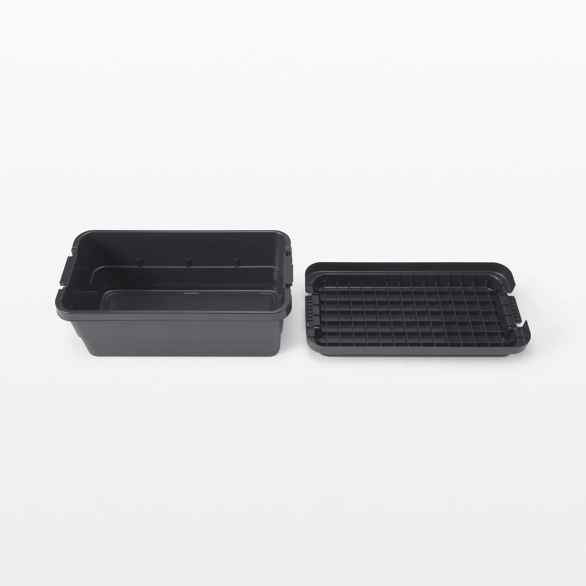 Heavy Duty Polypropylene Storage Box - Dark Gray - Extra Large 18.5 gal - Image 4