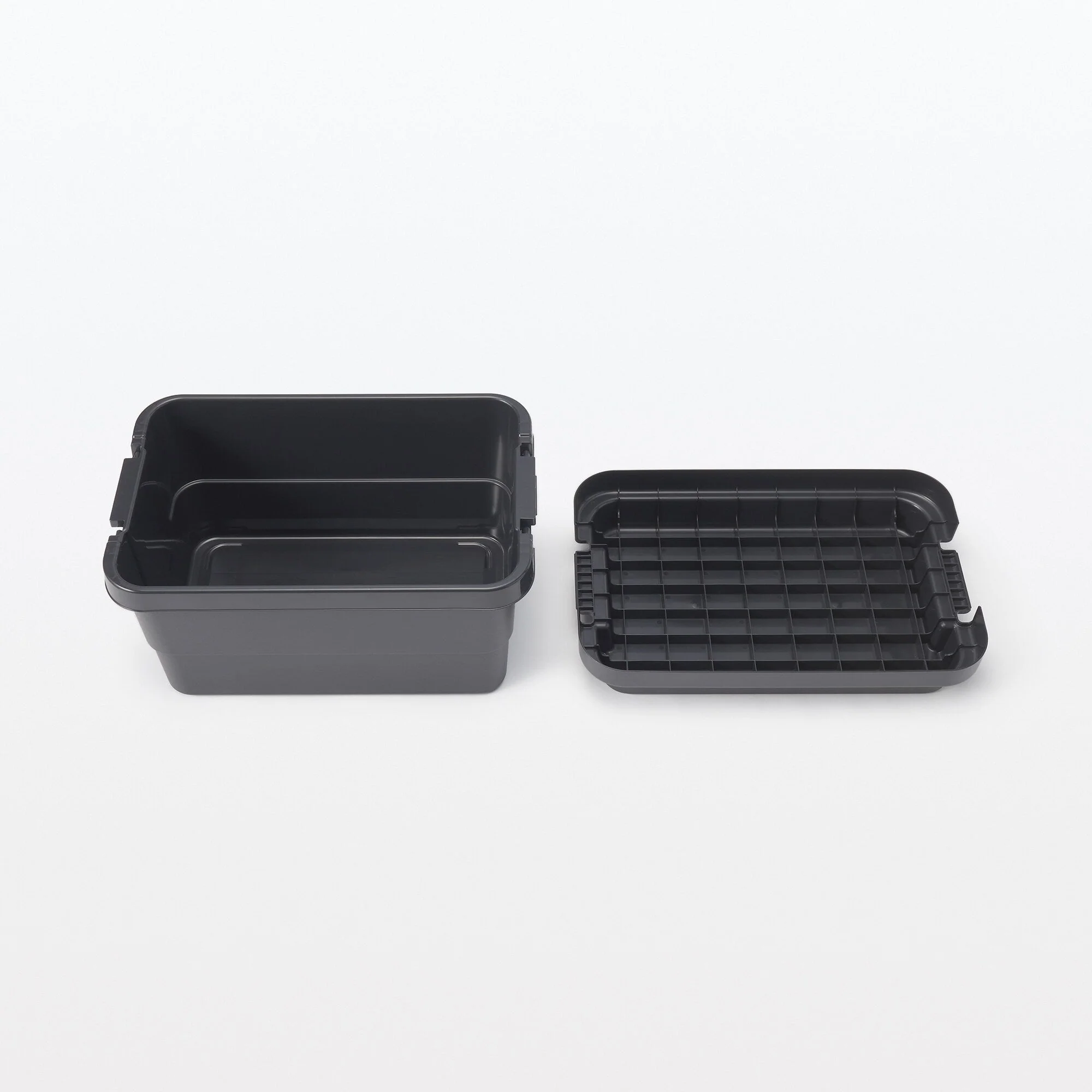 Heavy Duty Polypropylene Storage Box - Dark Gray - Large 13.2 gal - Image 4