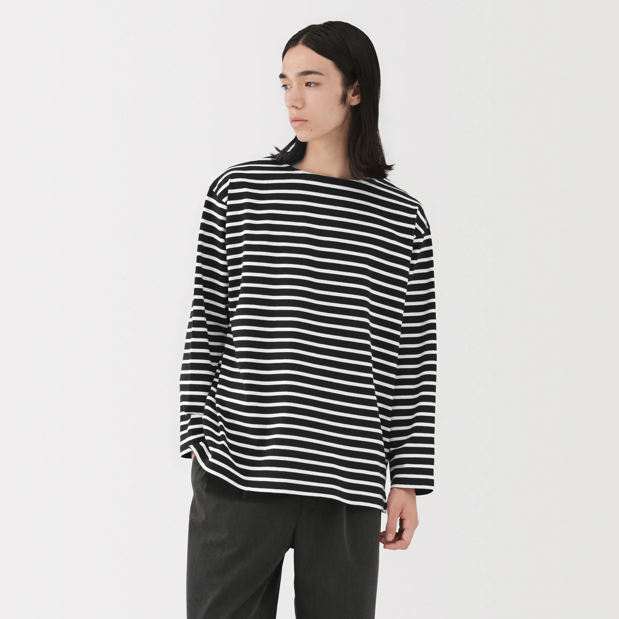 Heavyweight Boatneck T-Shirt - Image 11
