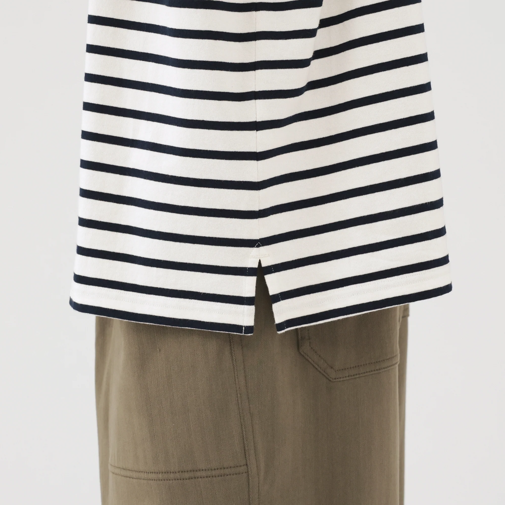 Heavyweight Boatneck T-Shirt - Image 24