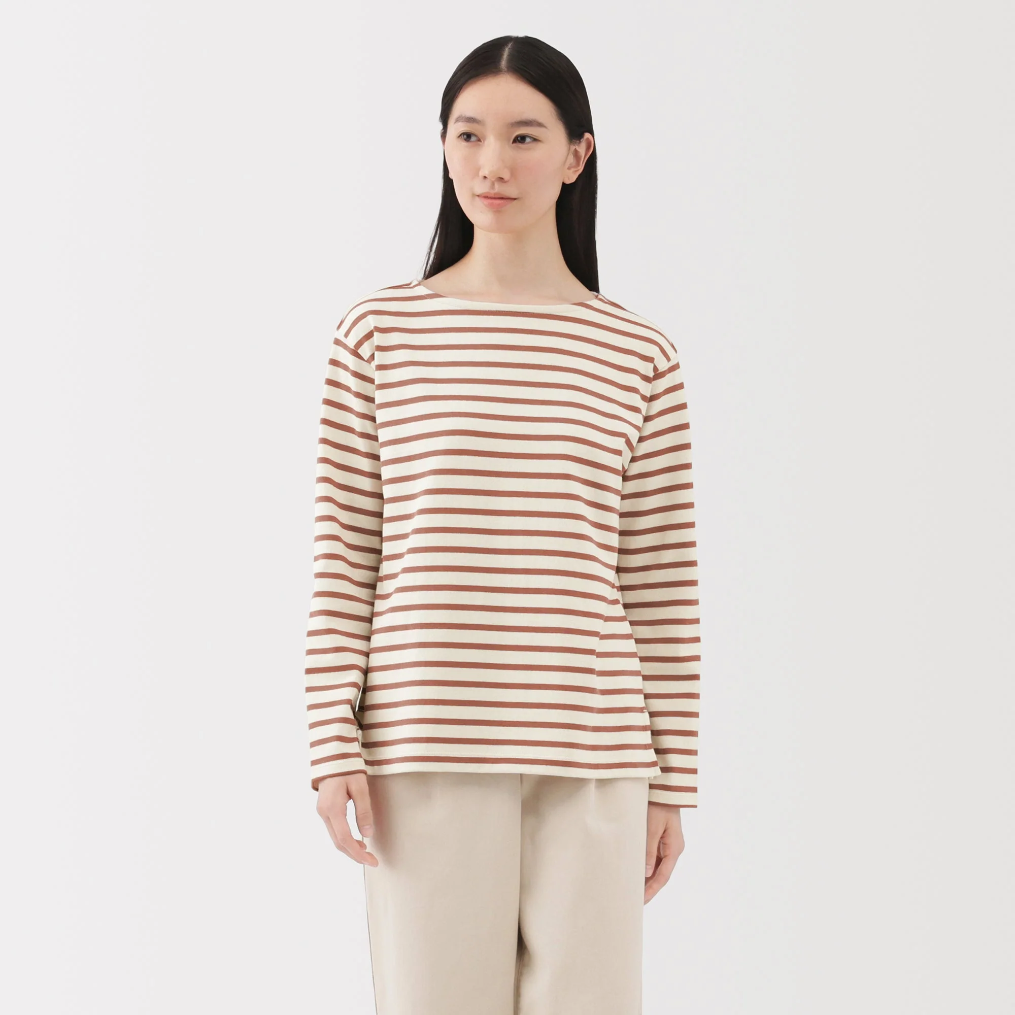 Heavyweight Boatneck T-Shirt - Image 27