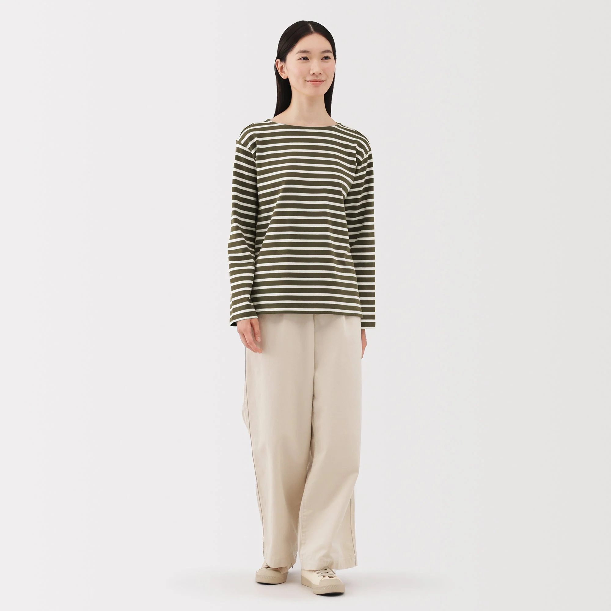 Heavyweight Boatneck T-Shirt - Image 52