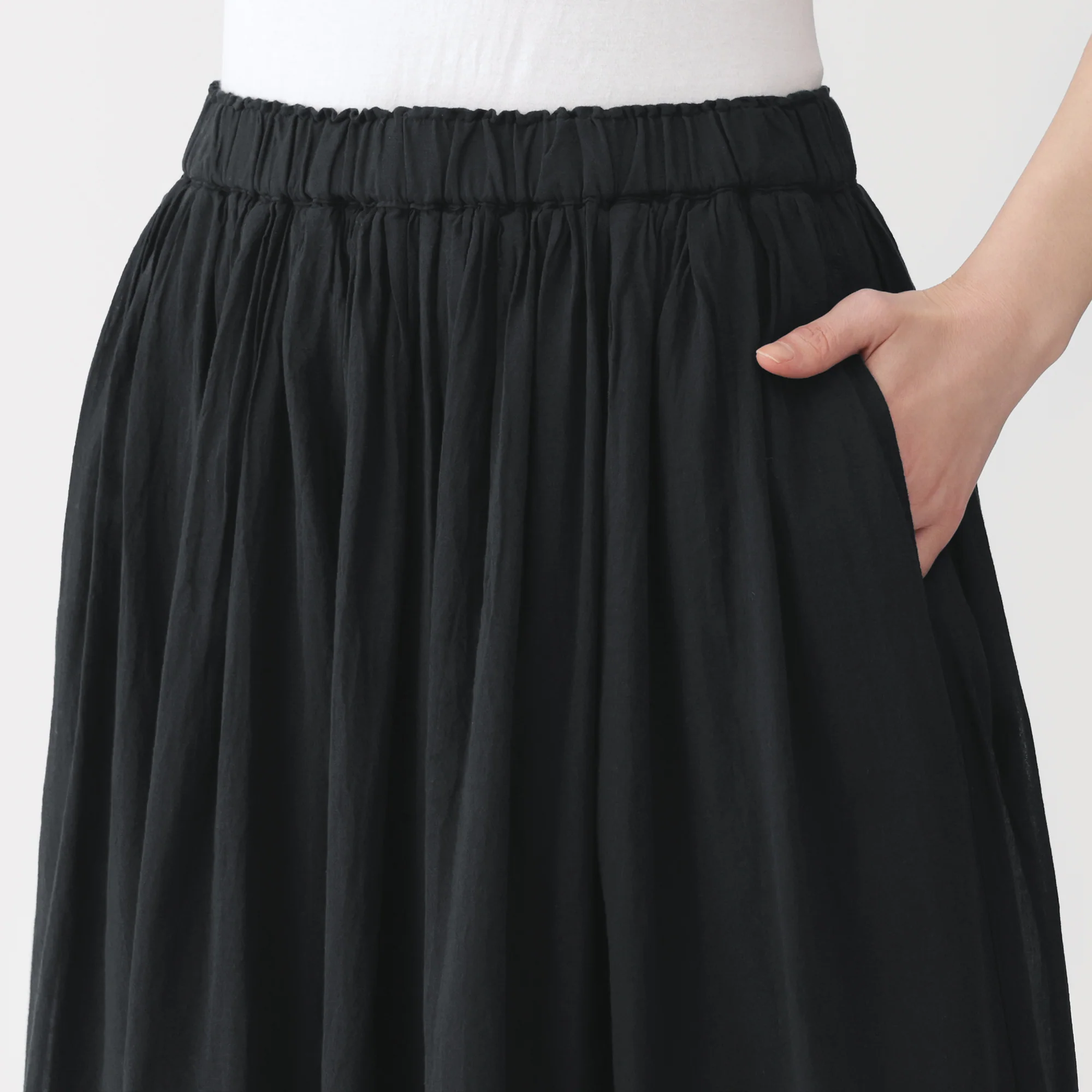 High-Twist Cotton Gathered Skirt - Image 17