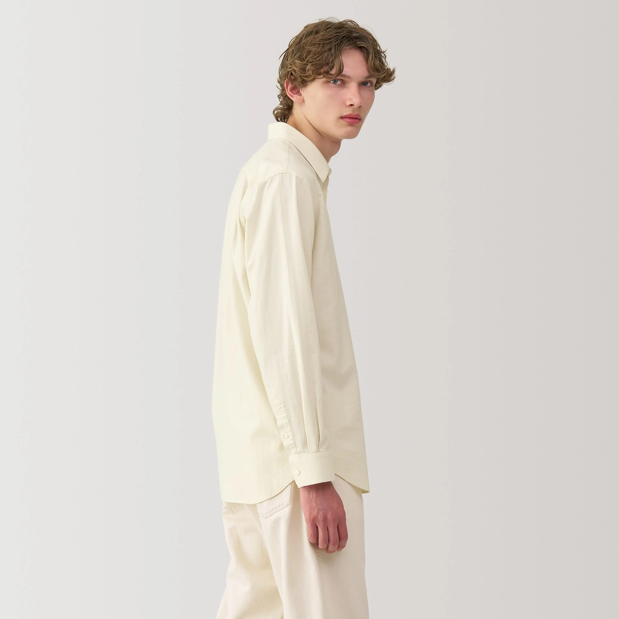 Labo Brushed Herringbone Shirt - Image 22