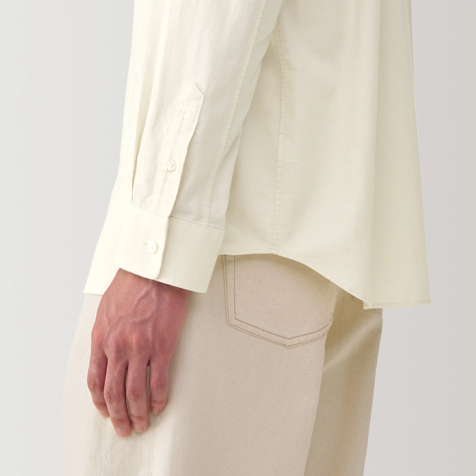 Labo Brushed Herringbone Shirt - Image 25