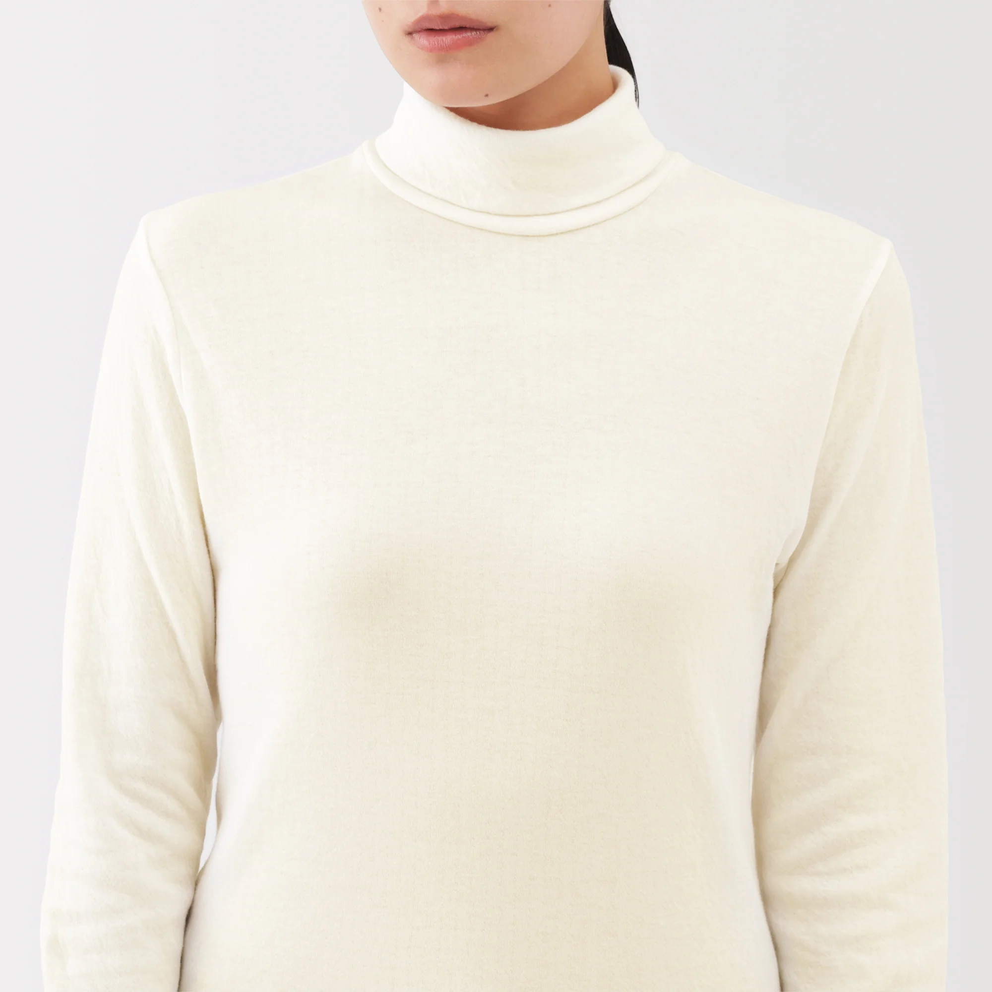 Labo Cotton Cashmere Turtleneck T-Shirt - Image 17