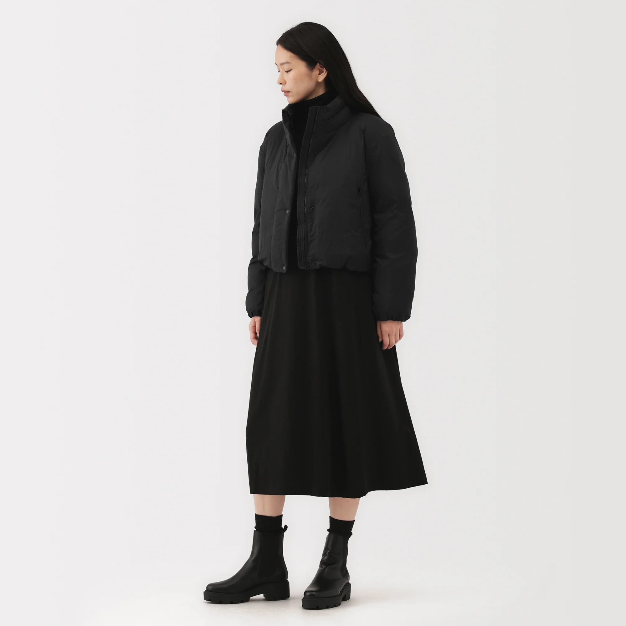 Labo Down Short Jacket - Image 14
