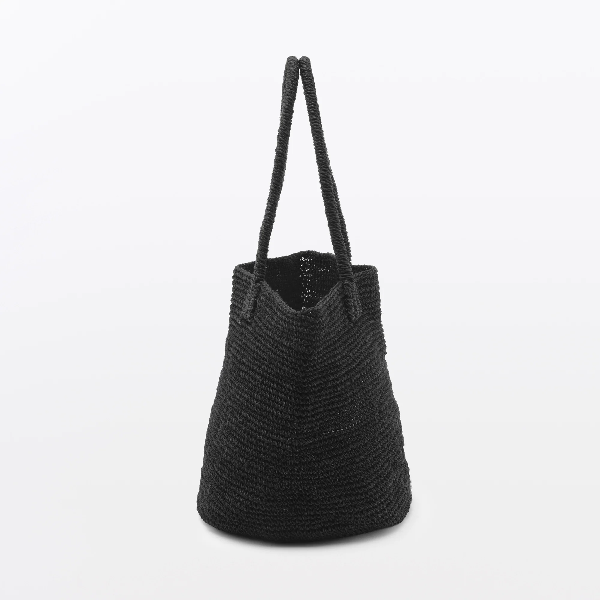 Labo Hand-Knitted Abacá Tote Bag - Image 14