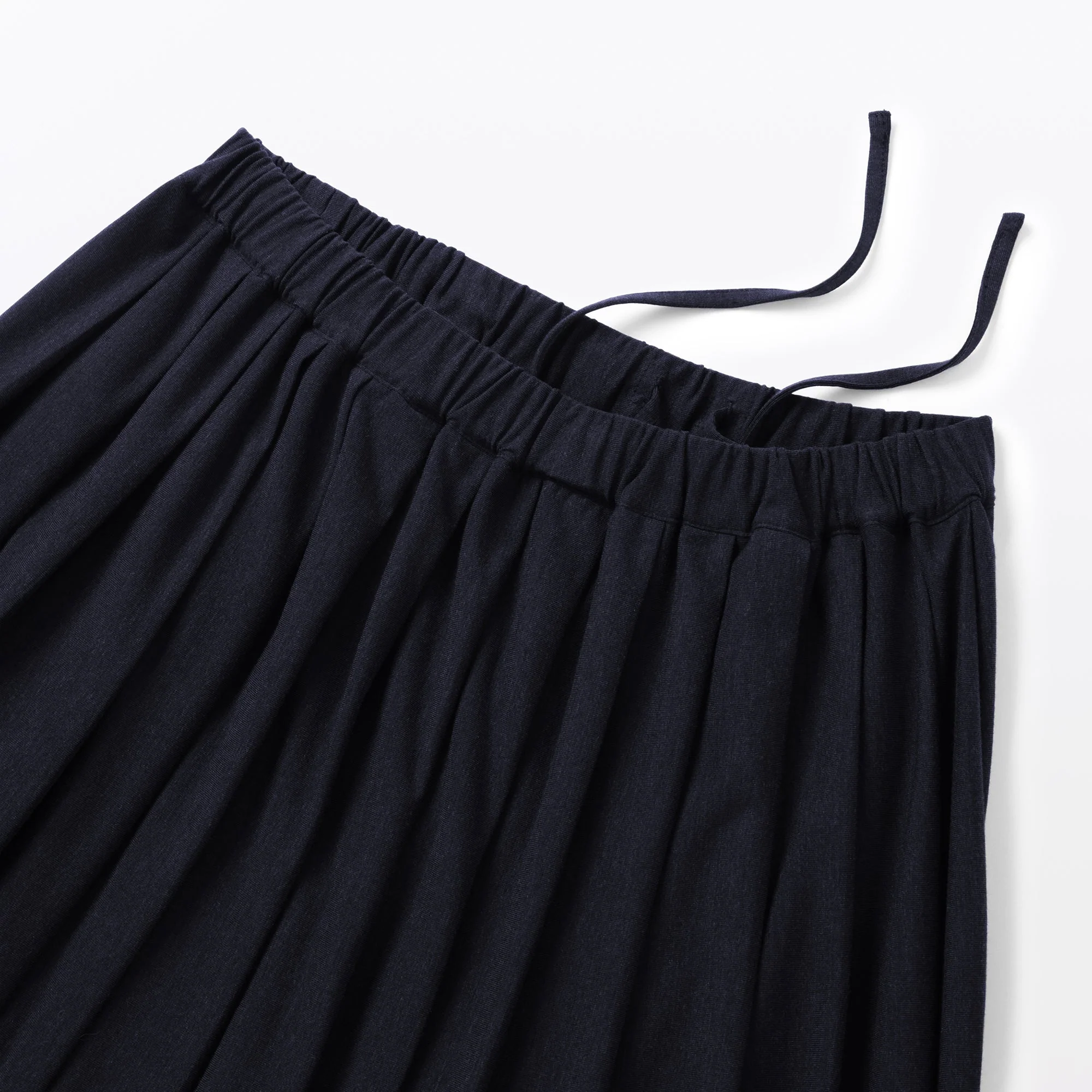 Labo Jersey Pleated Skirt - Image 27