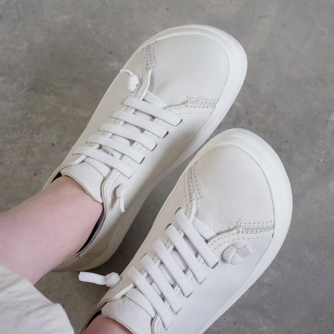 Labo Leather Low-Cut Sneakers - Image 14