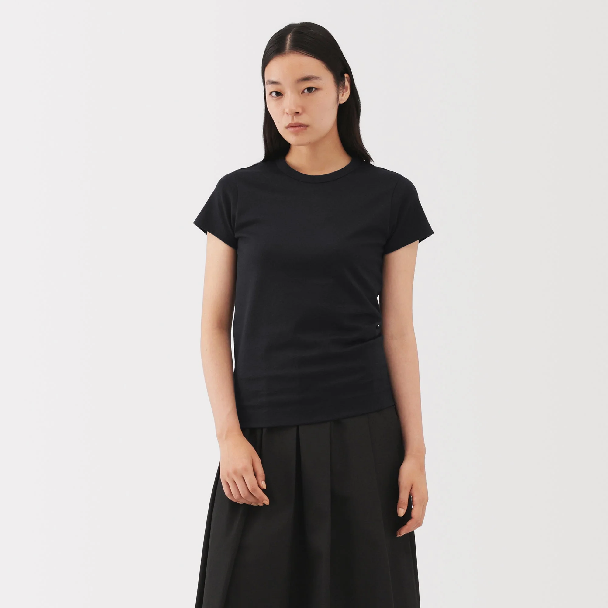 Labo Linen Blend T-Shirt - Image 11