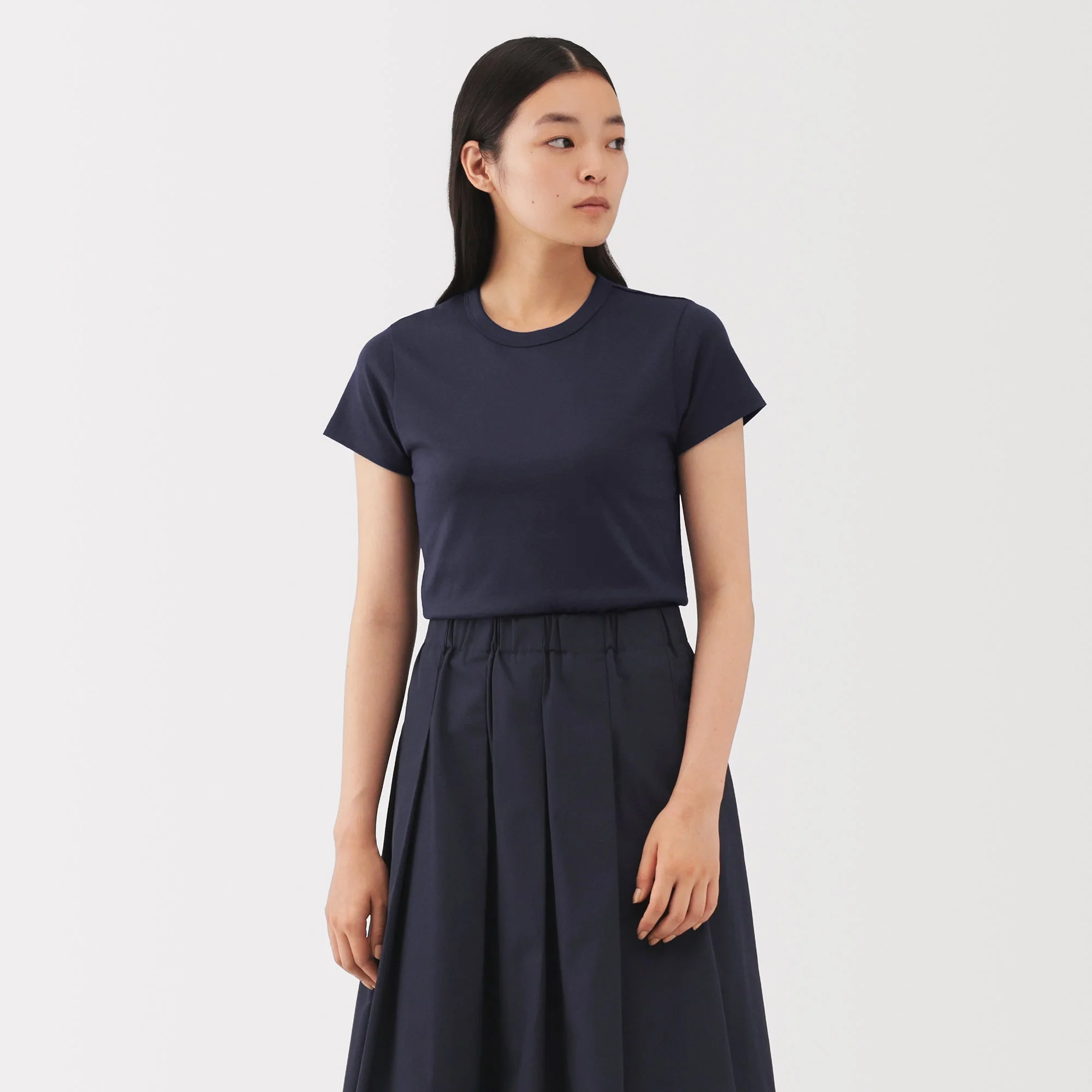 Labo Linen Blend T-Shirt - Image 19