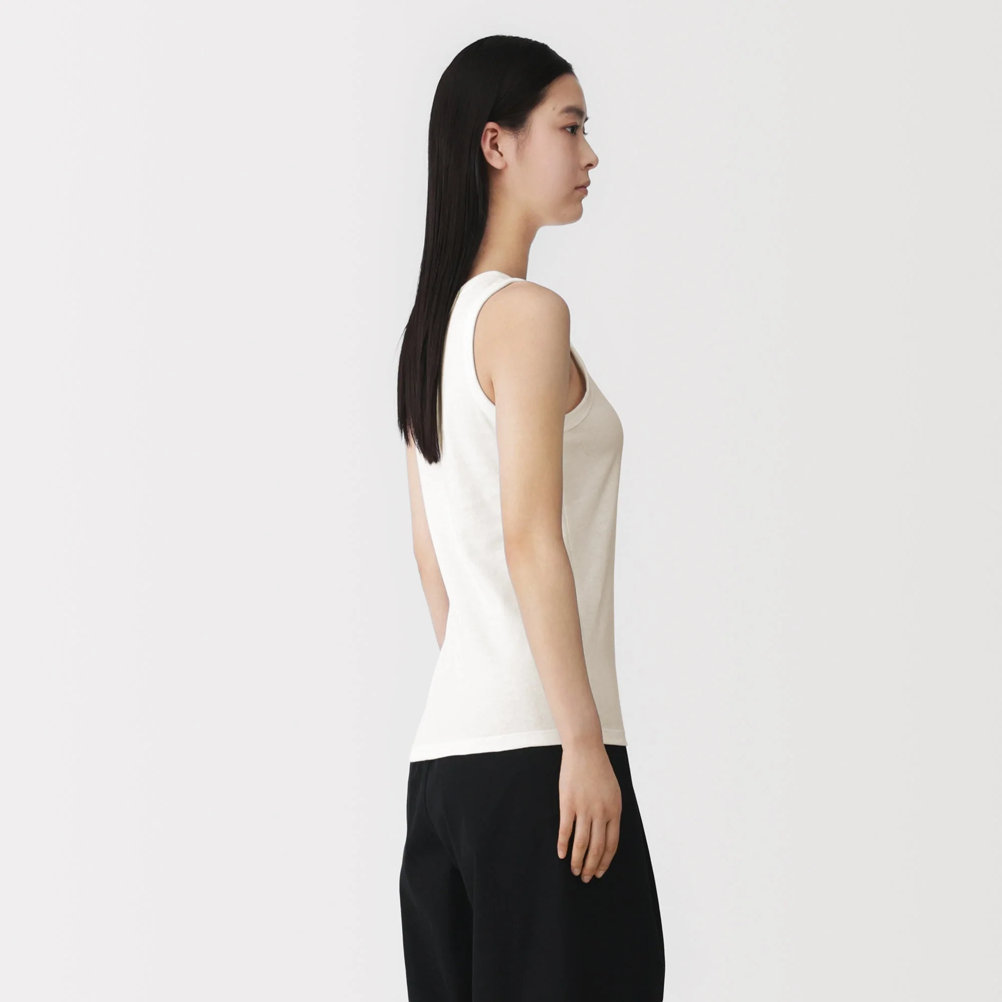 Labo Linen Blend Tank Top - Image 6