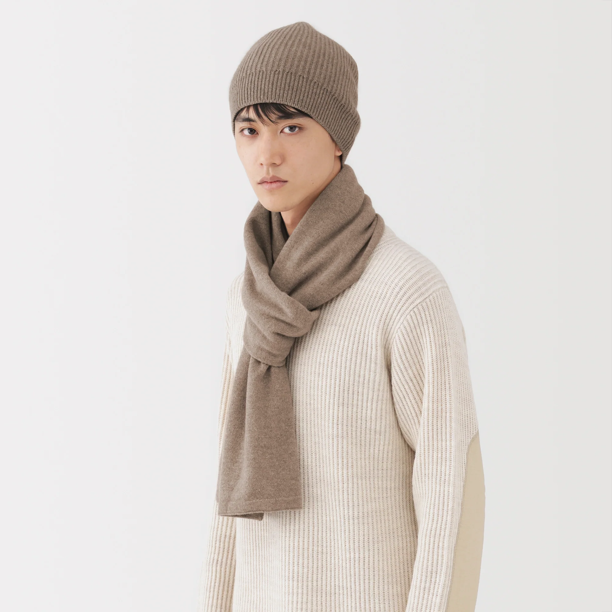 Labo Natural Cashmere Knit Cap - Image 4