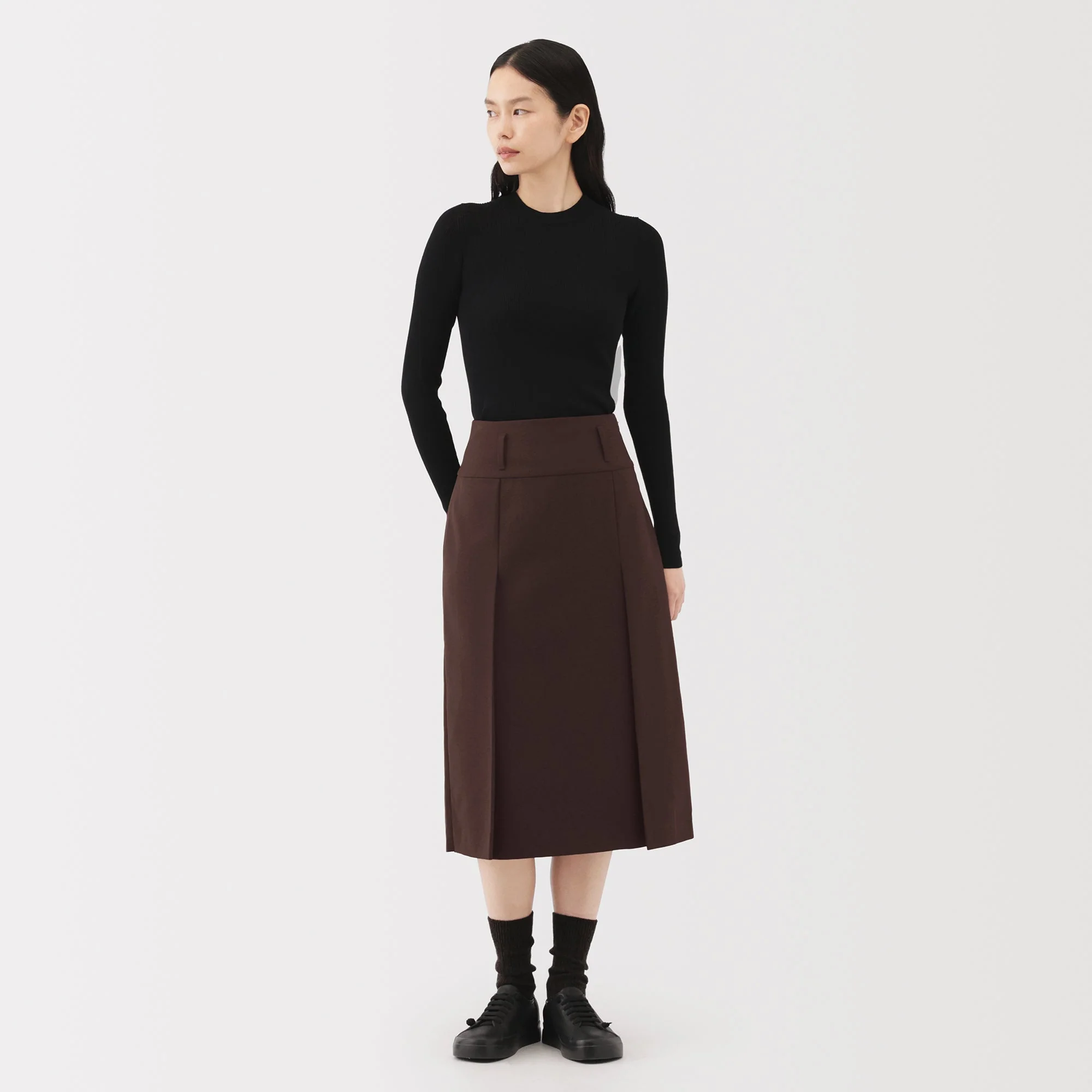 Labo Polyester Twill Tuck Skirt - Image 4