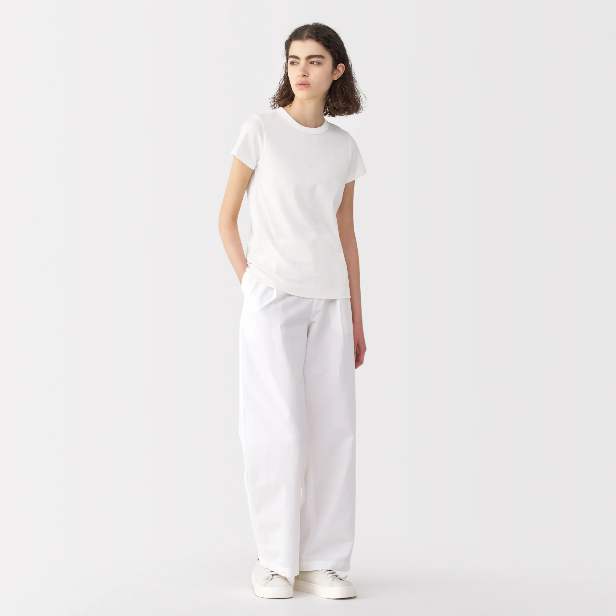 Labo Women's Linen Blend Short Sleeve T-Shirt - Image 10