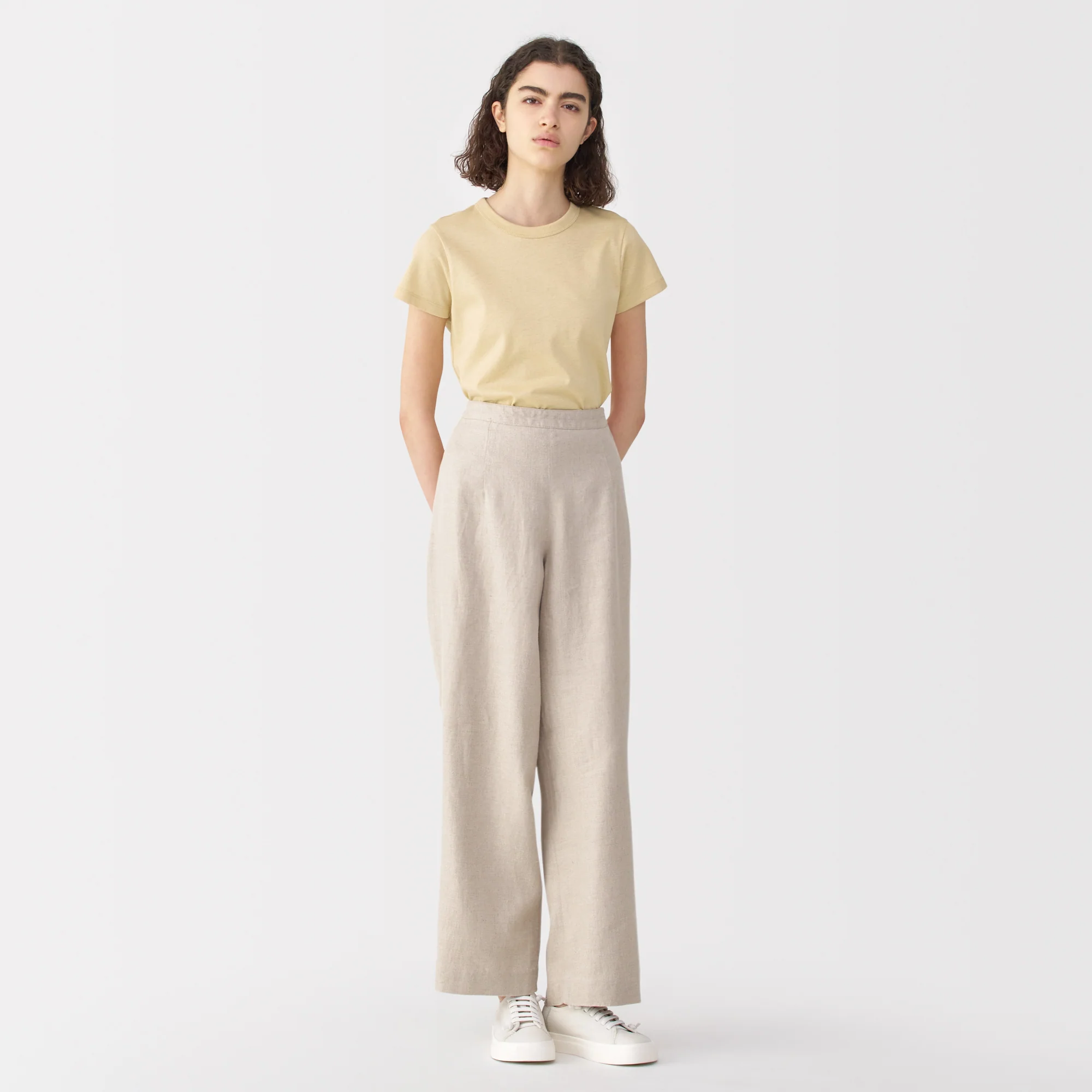 Labo Women's Linen Blend Short Sleeve T-Shirt - Image 3