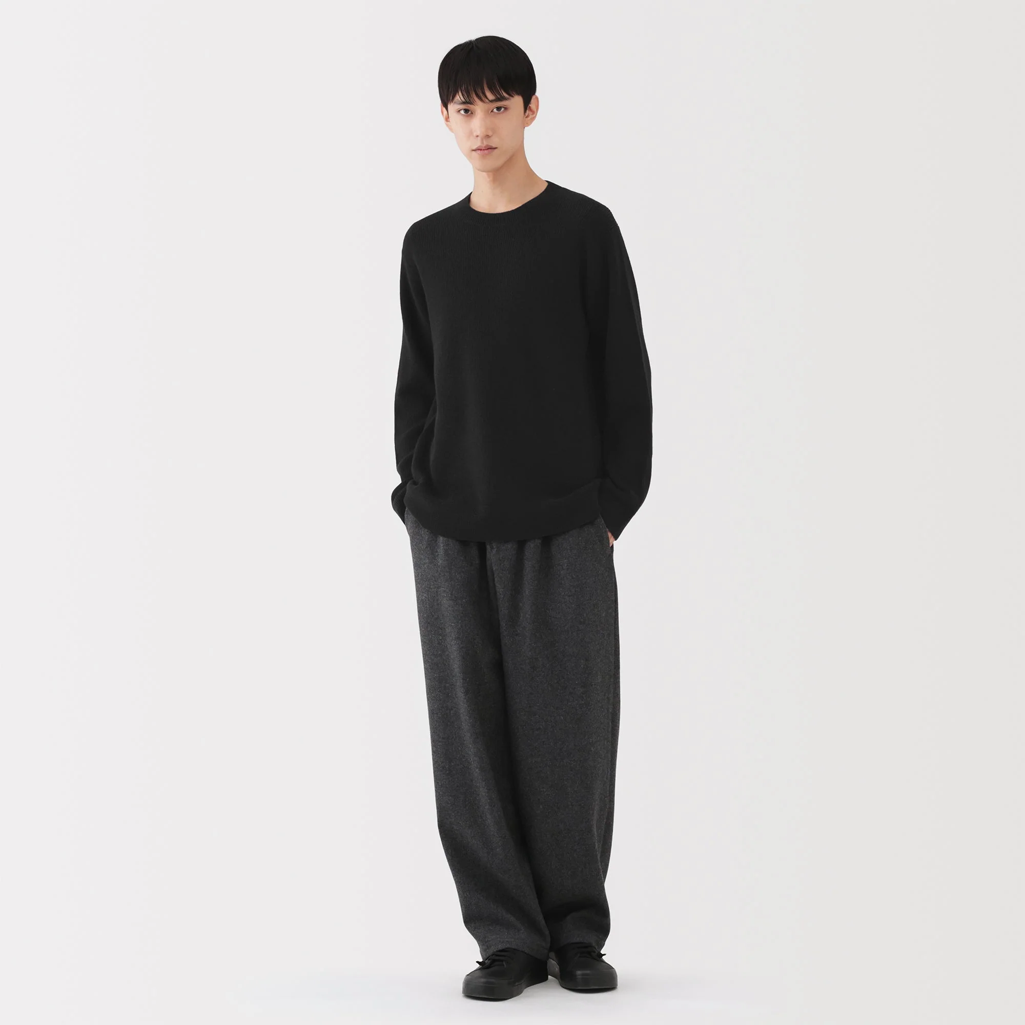 Labo Yak Wool Sweater - Image 11