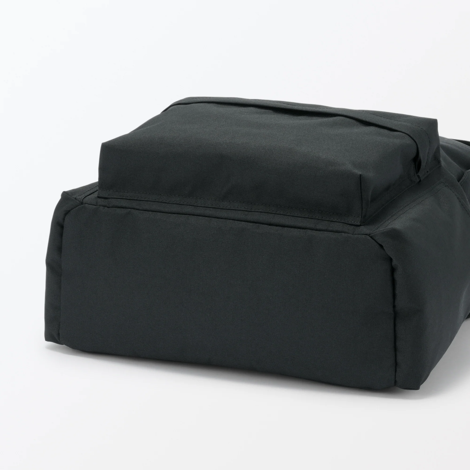 Less Tiring Water Repellent Backpack - Image 34