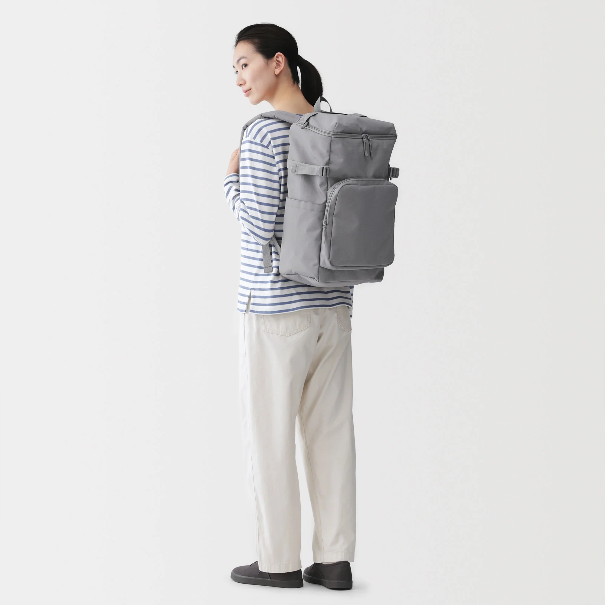 Less Tiring Water Repellent Toploader Backpack