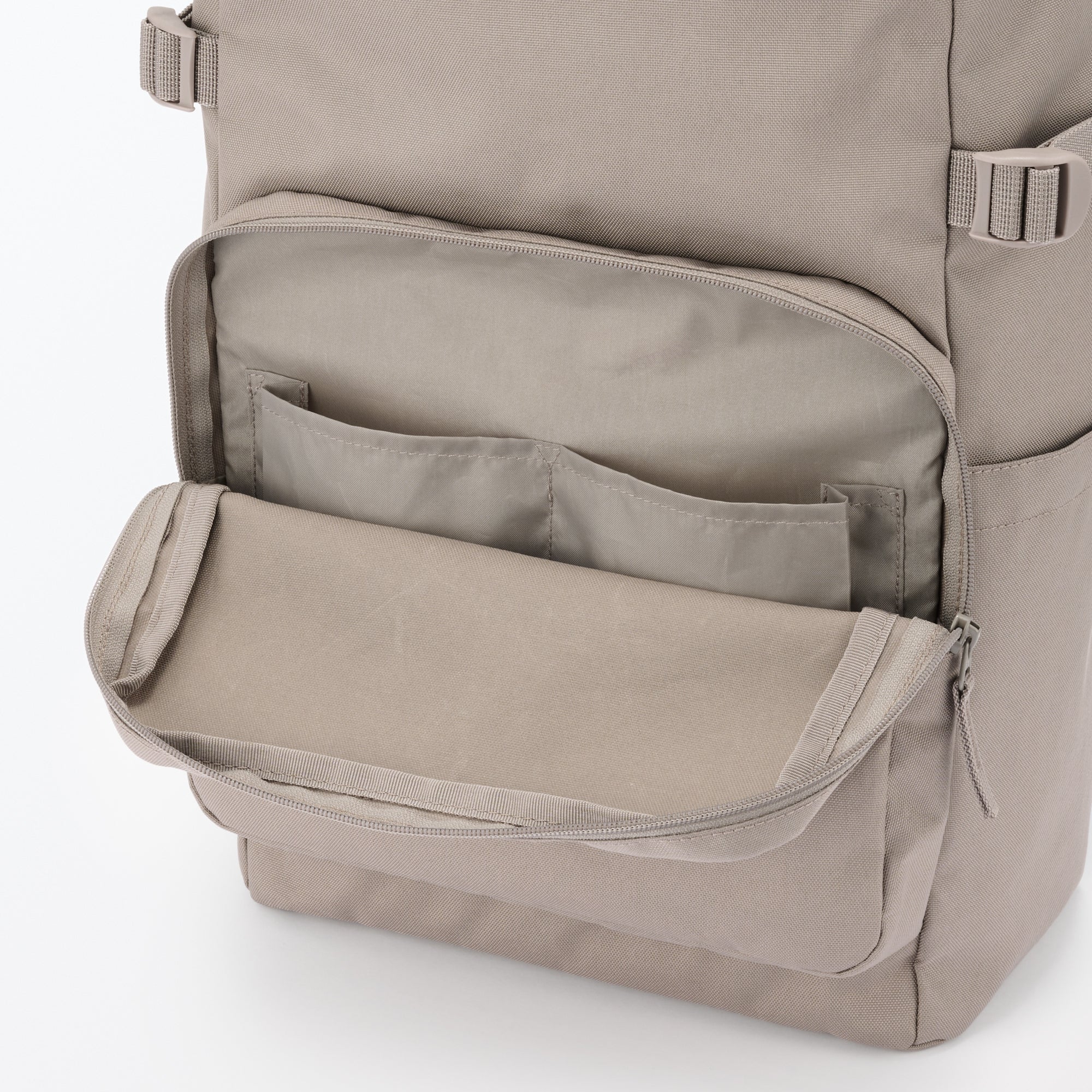 Less Tiring Water Repellent Toploader Backpack - Image 38