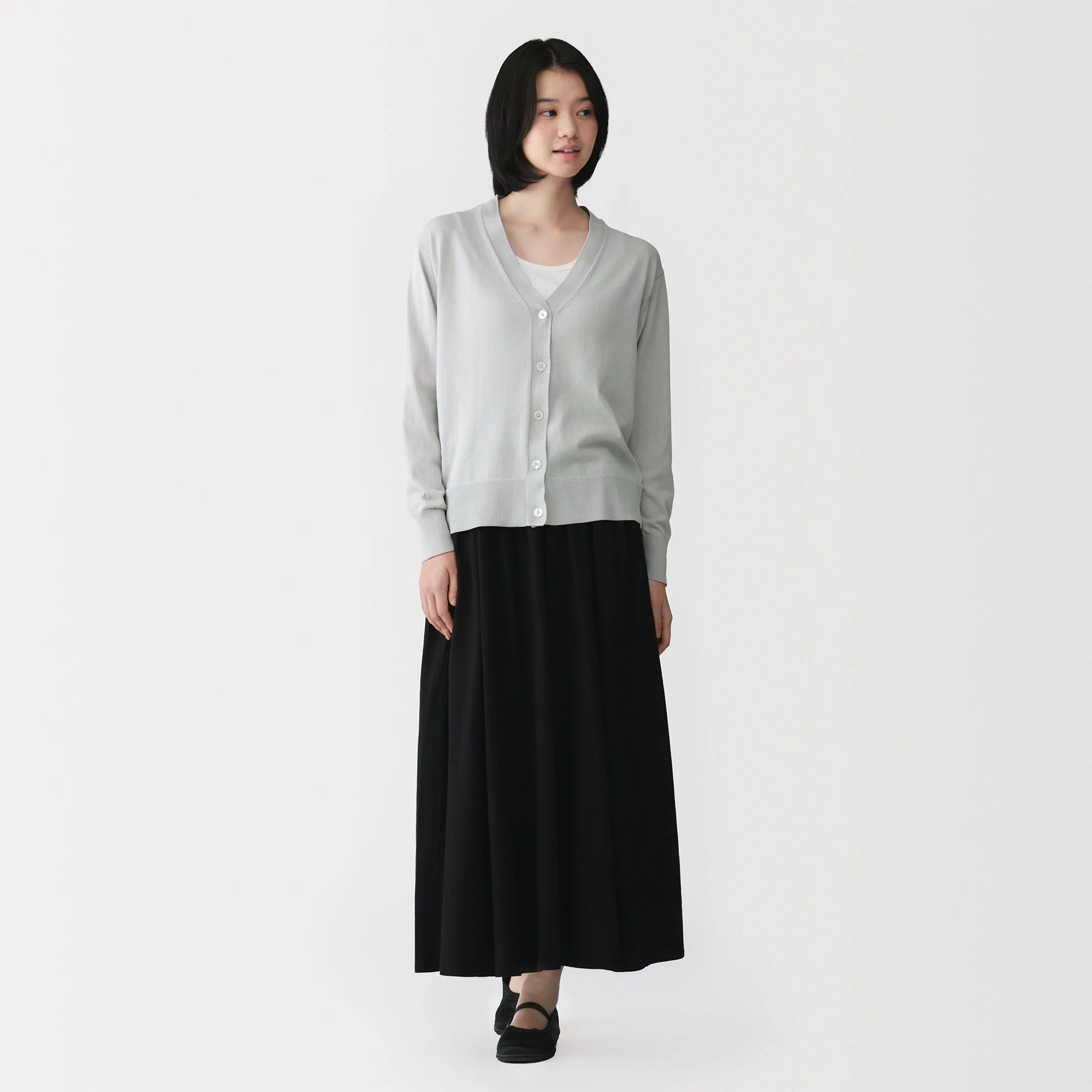 Light Knit V-Neck Cardigan - Image 20