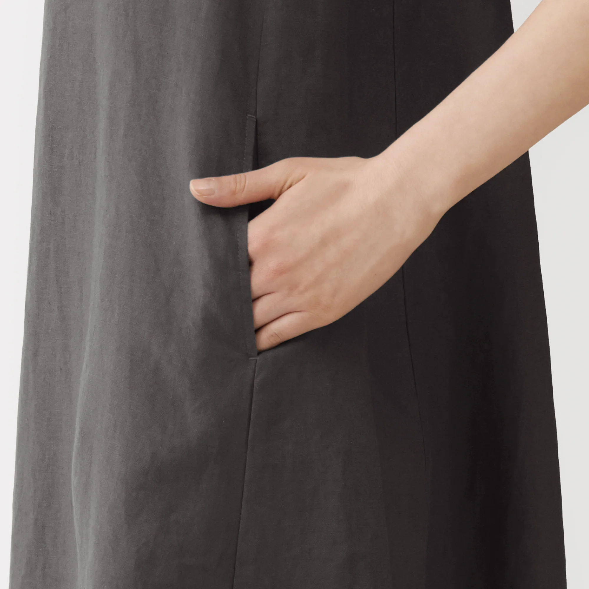 Linen Sleeveless Dress - Image 33
