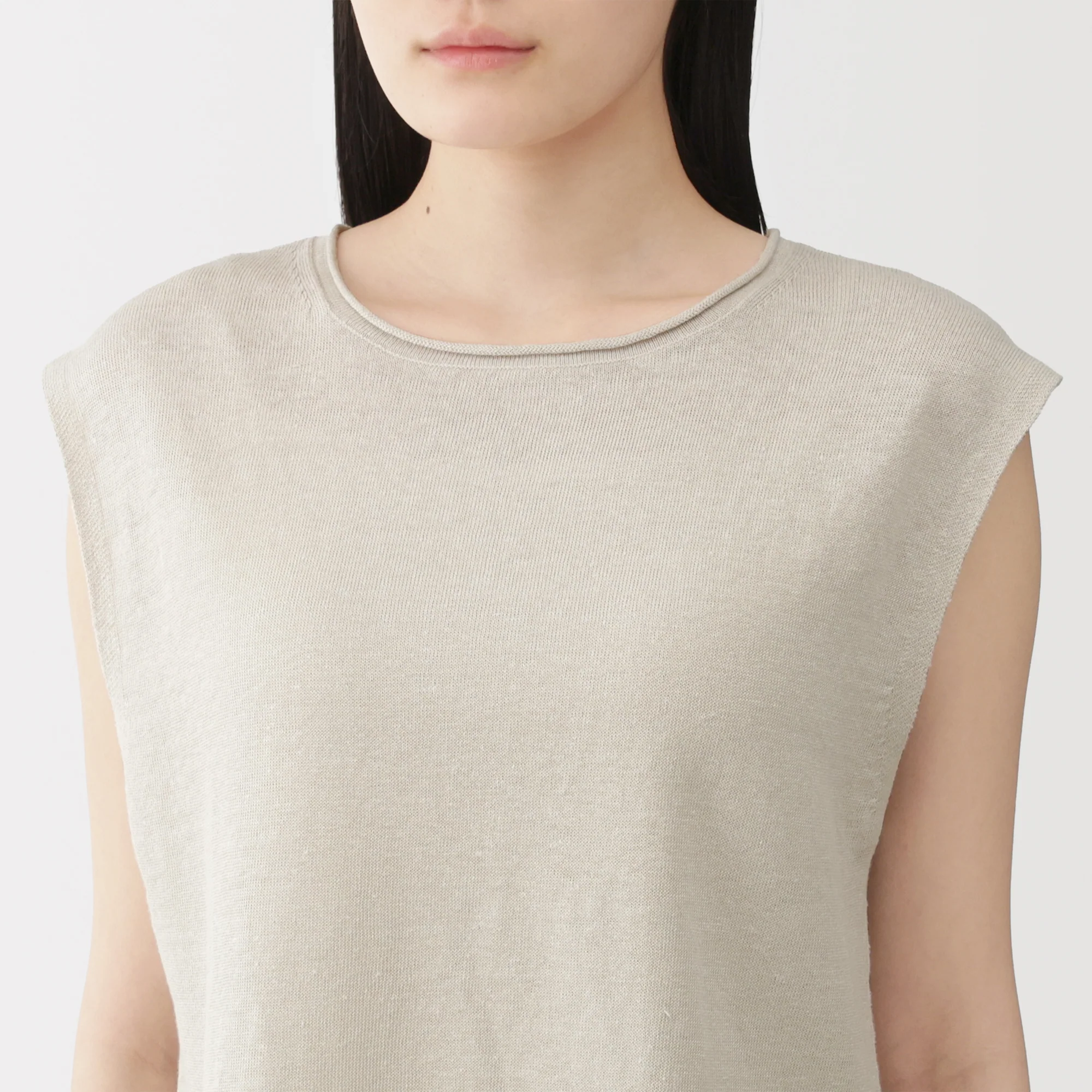 Linen Sleeveless Sweater - Image 15