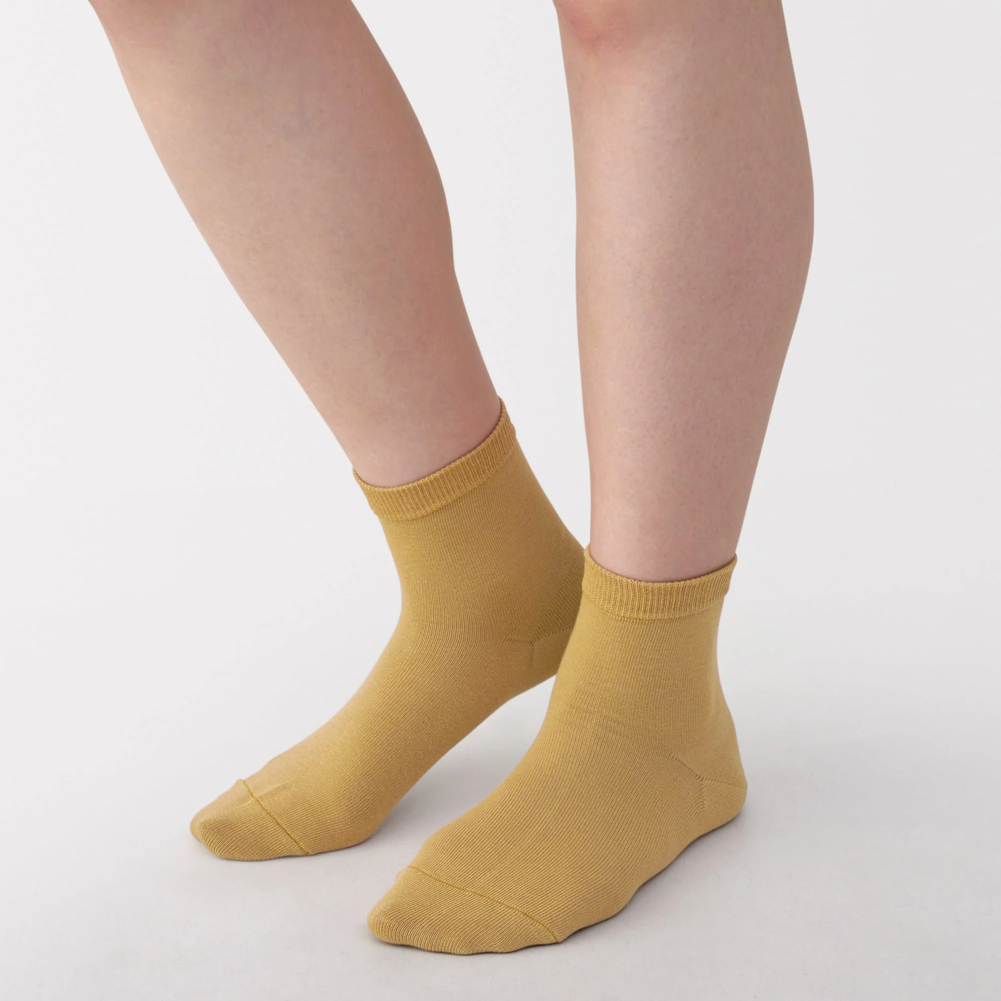 Loose Top Short Socks - Image 4