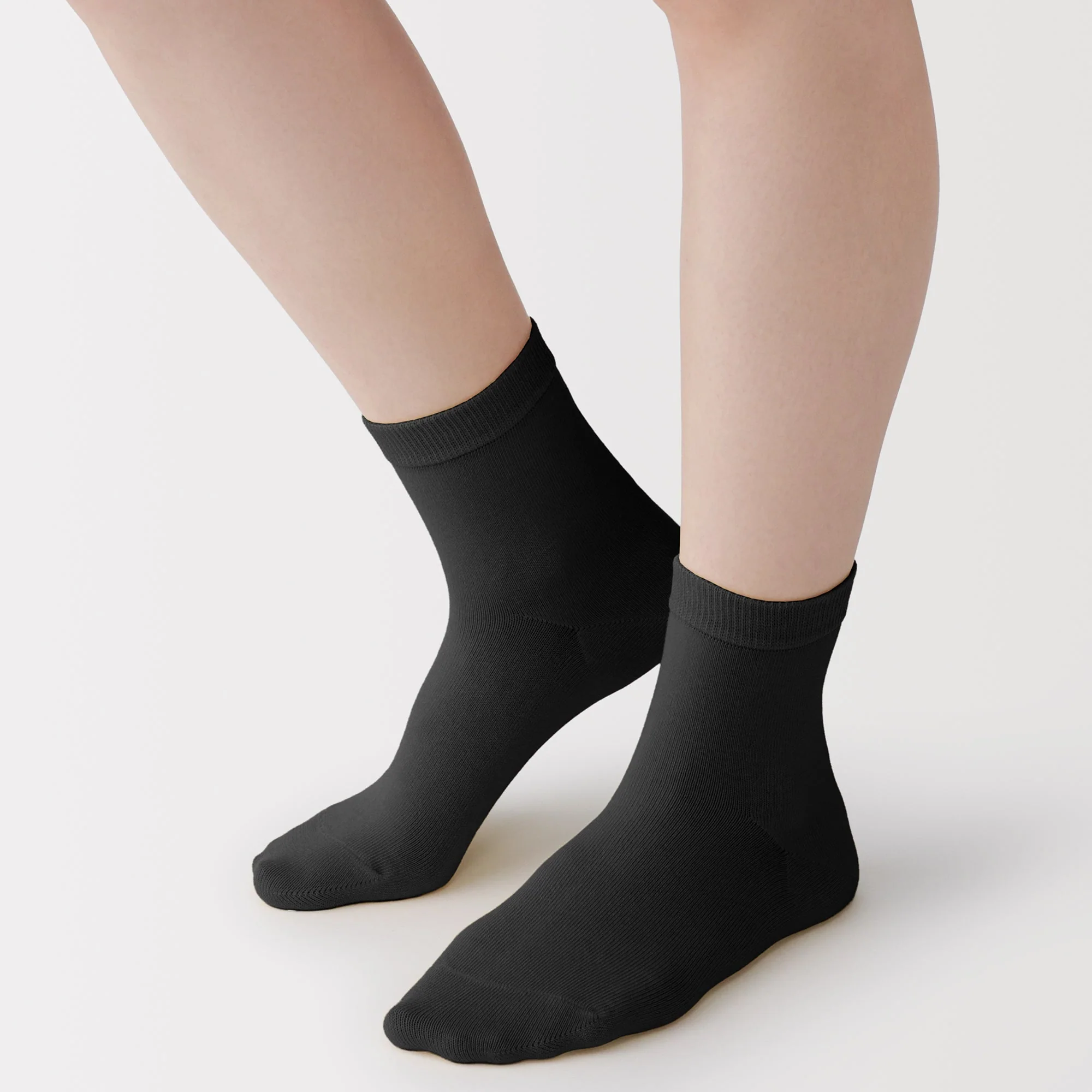 Loose Top Short Socks - Image 14