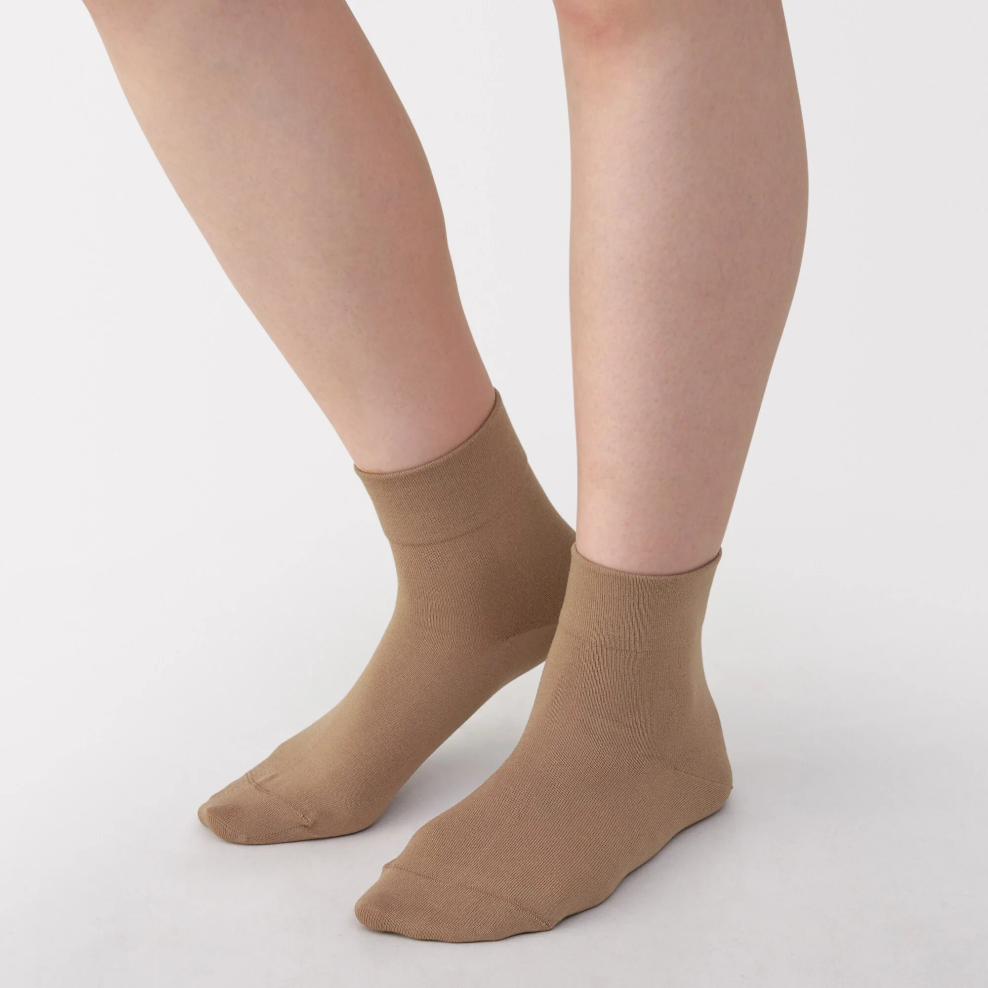 Loose Top Short Socks - Image 11