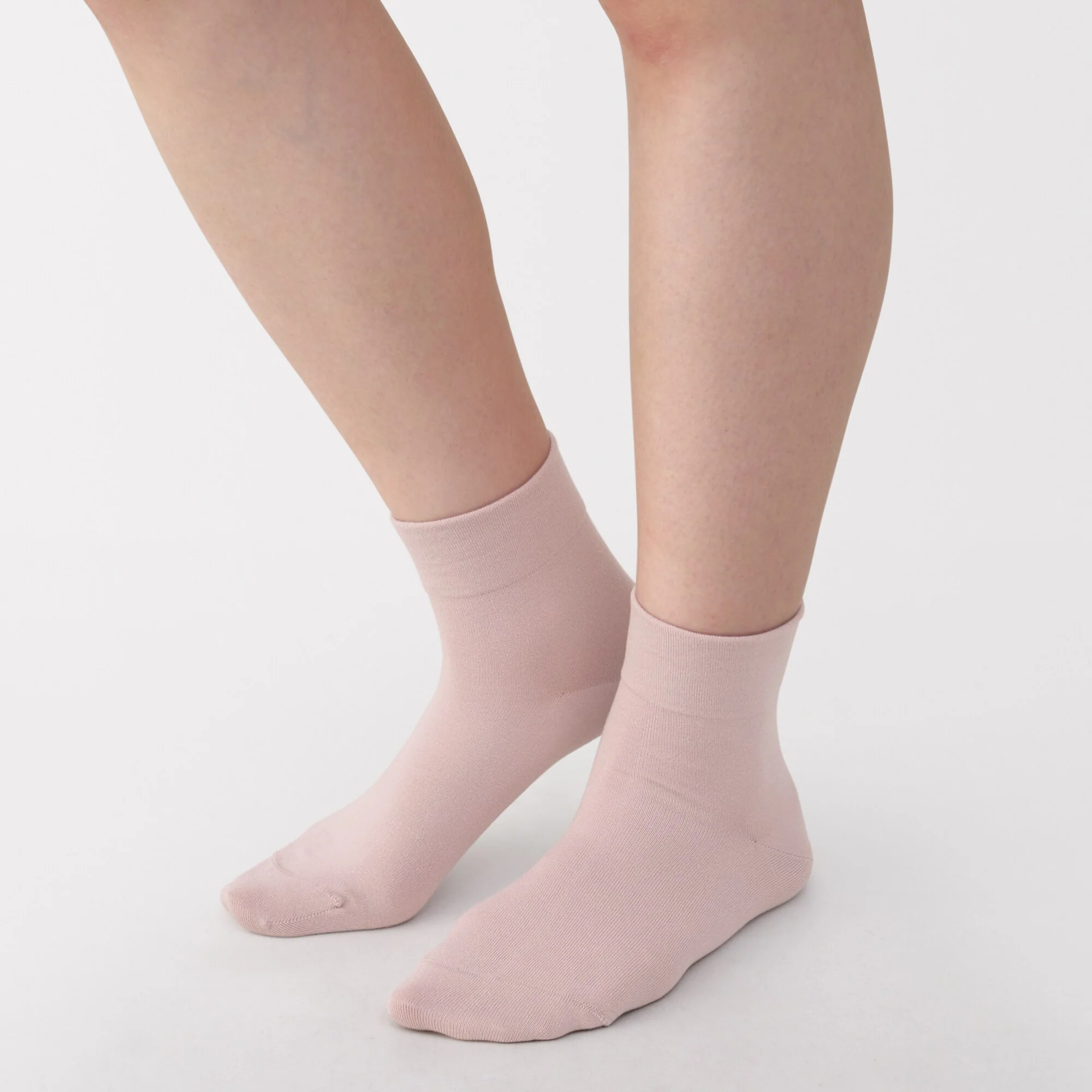 Loose Top Short Socks - Image 13