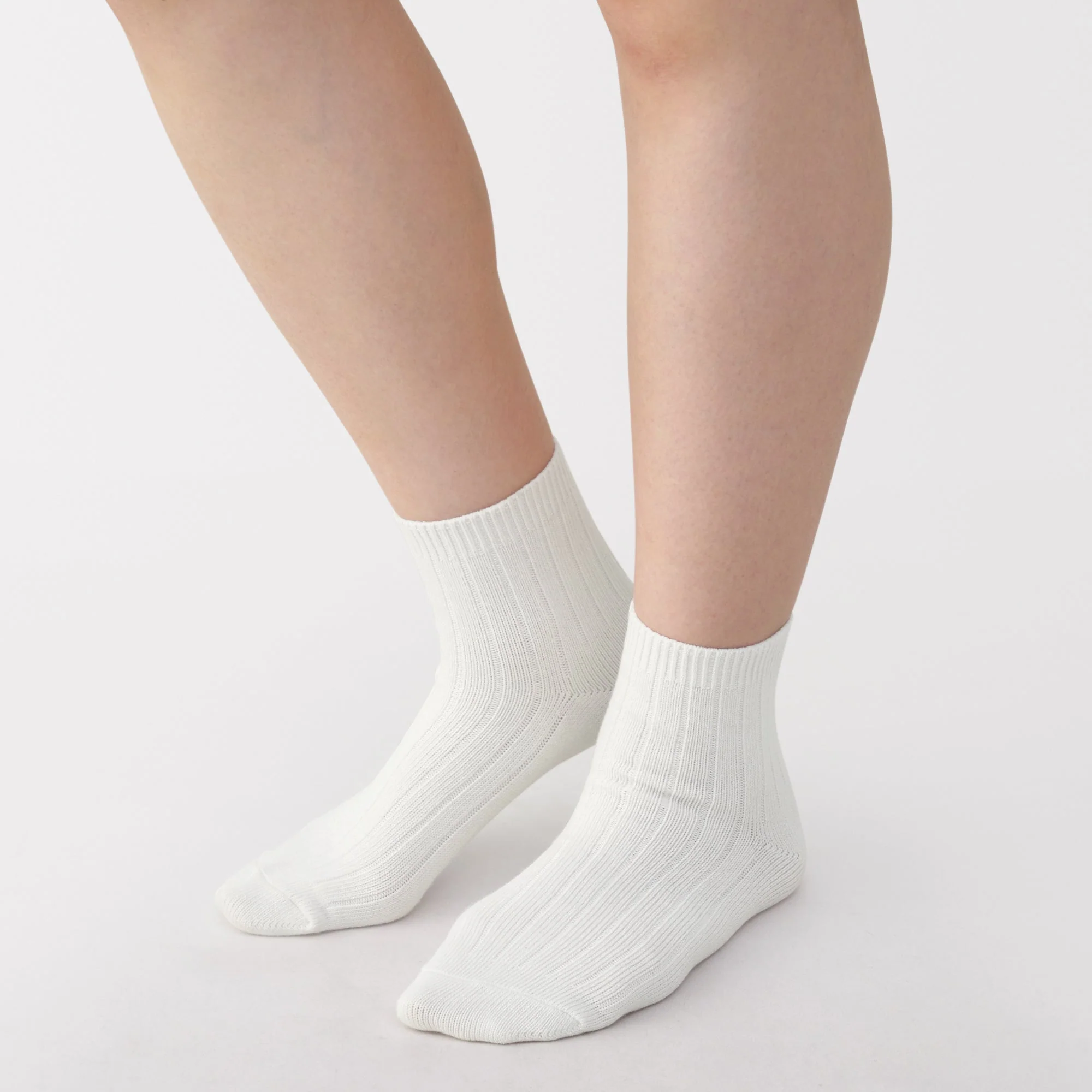 Loose Top Short Socks - Image 12