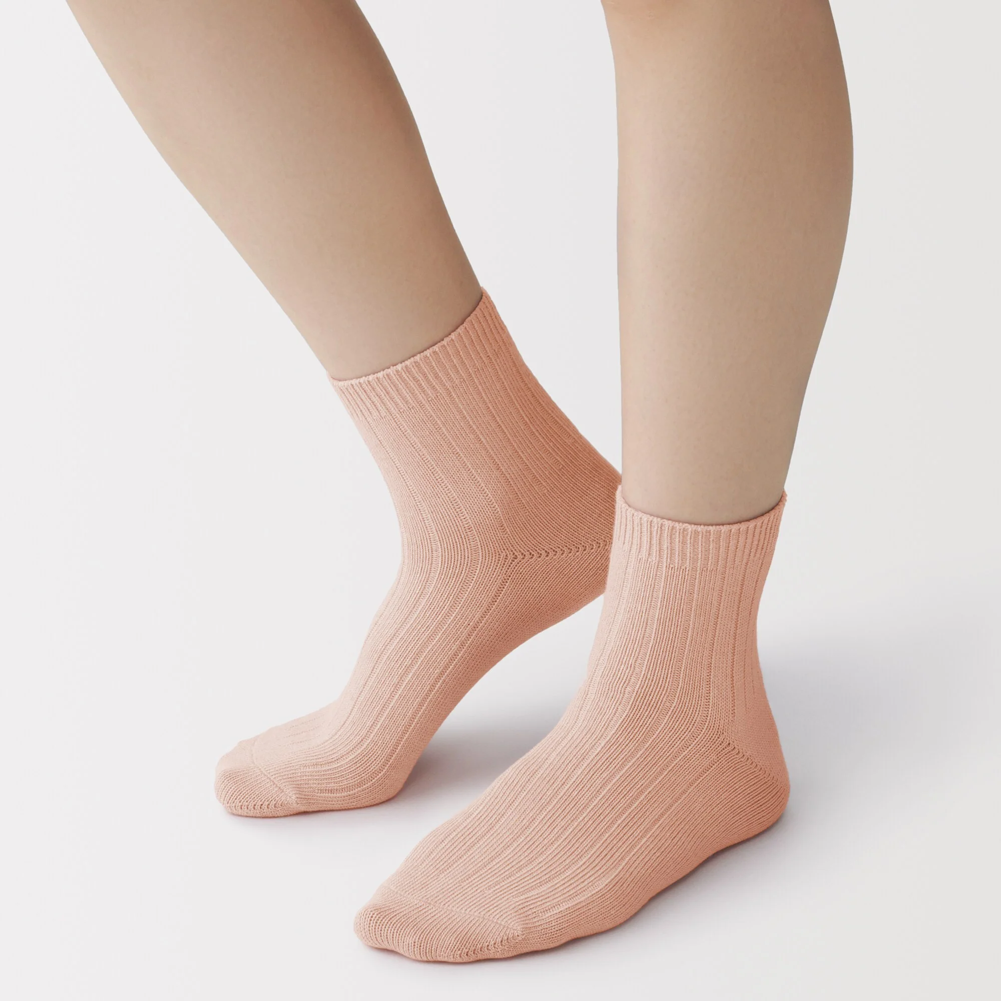 Loose Top Short Socks - Image 10