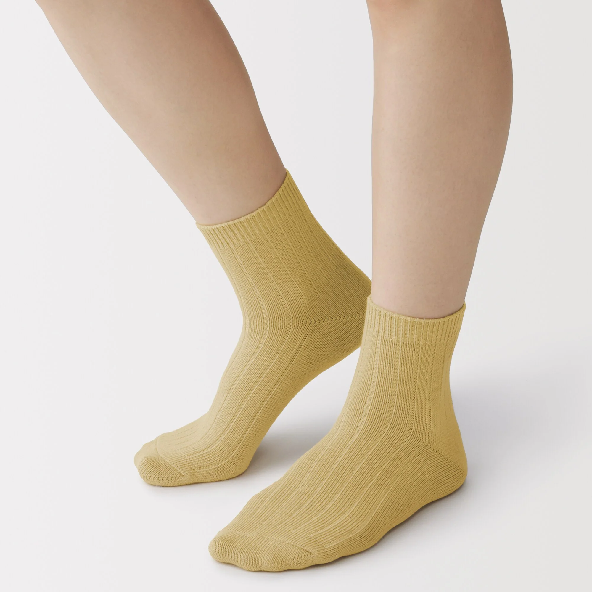 Loose Top Short Socks - Image 11